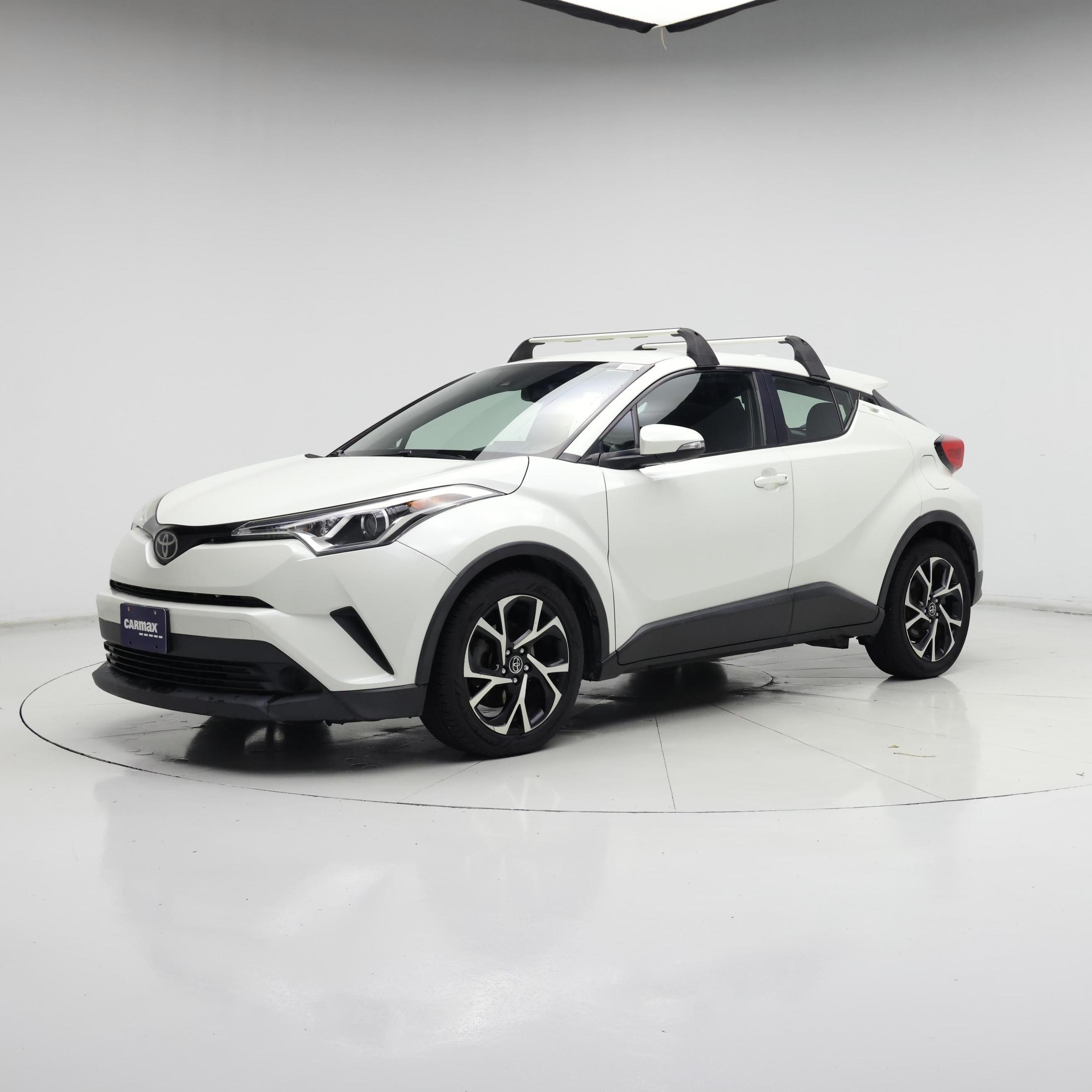 Thumbnail: 2018 Toyota C-HR - 4