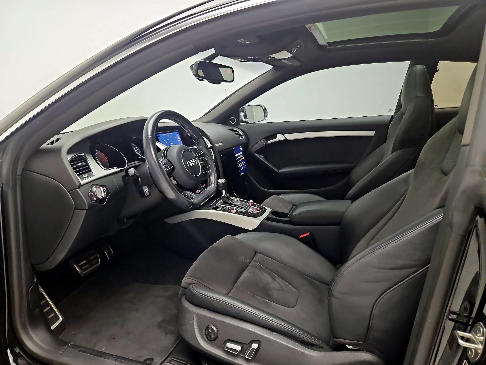Thumbnail: 2016 Audi S5 - 11