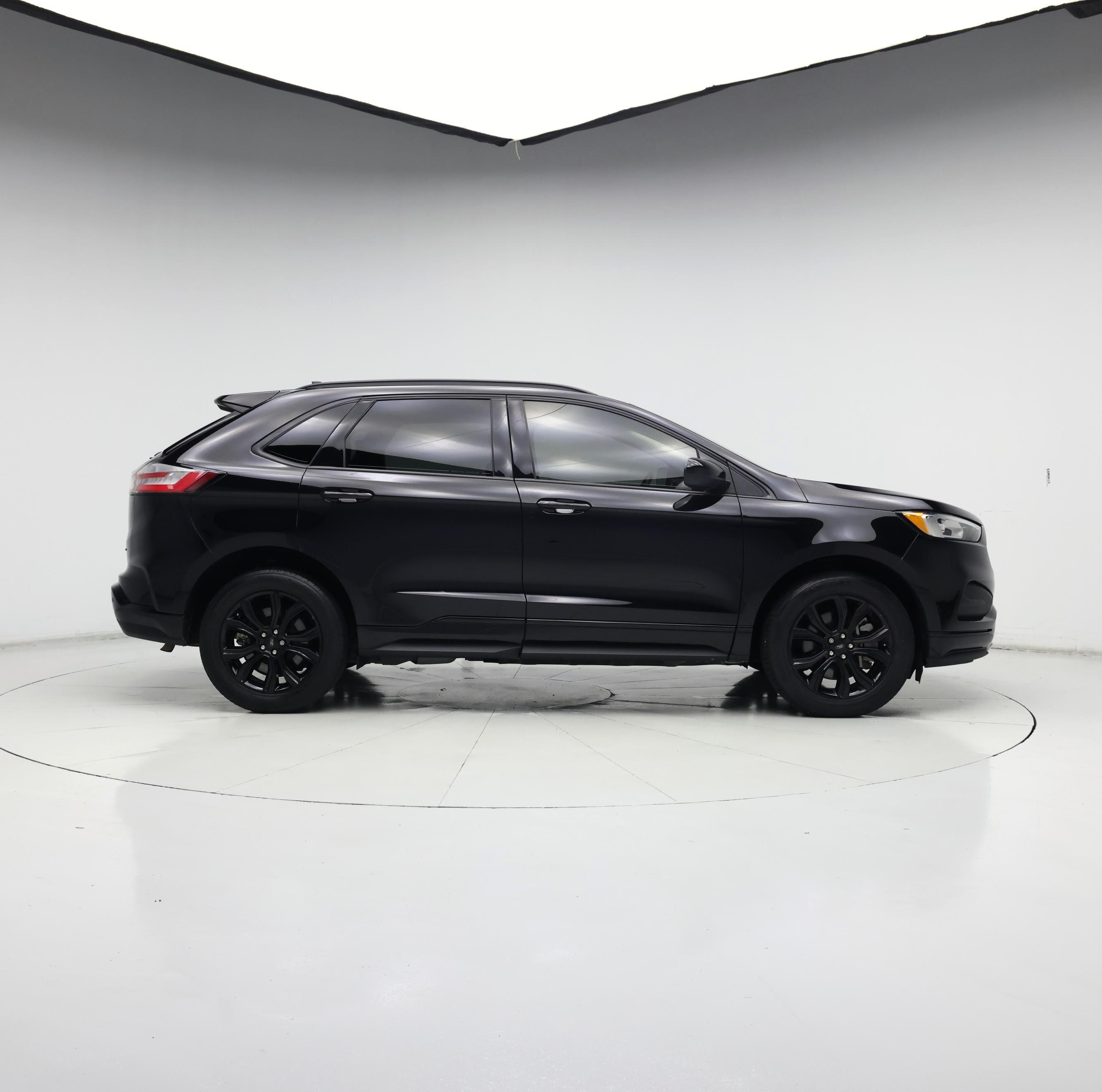 Thumbnail: 2023 Ford Edge - 7