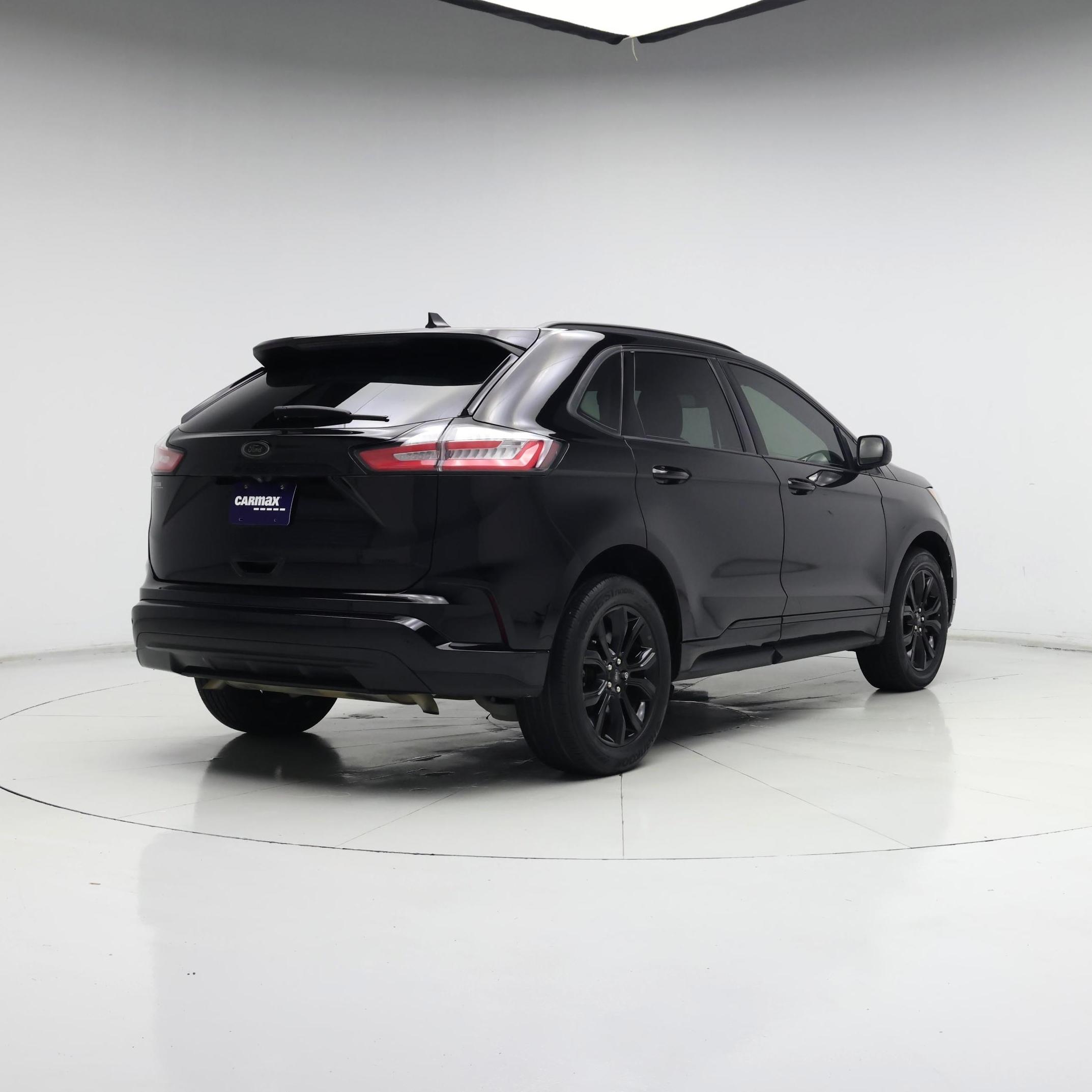 Thumbnail: 2023 Ford Edge - 8