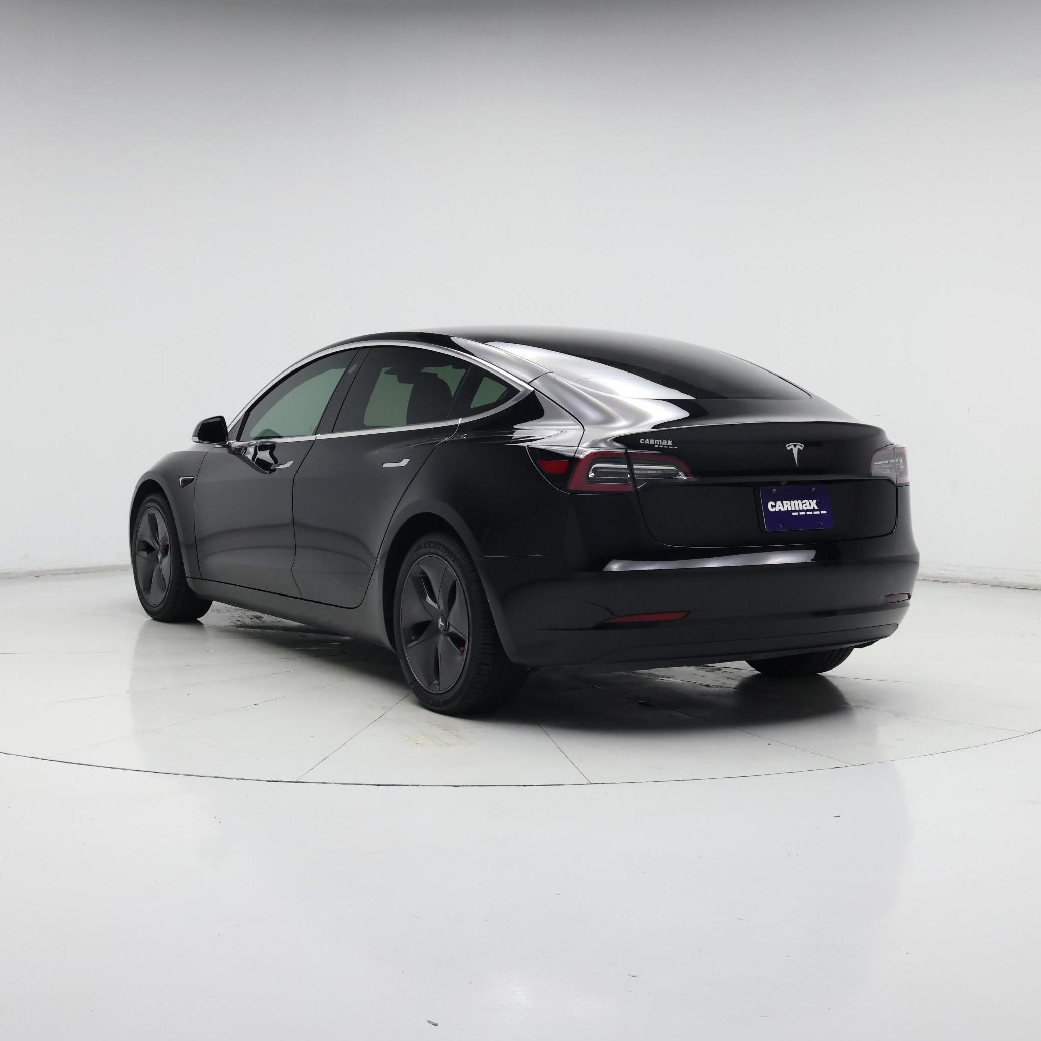 Thumbnail: 2019 Tesla Model 3 - 2