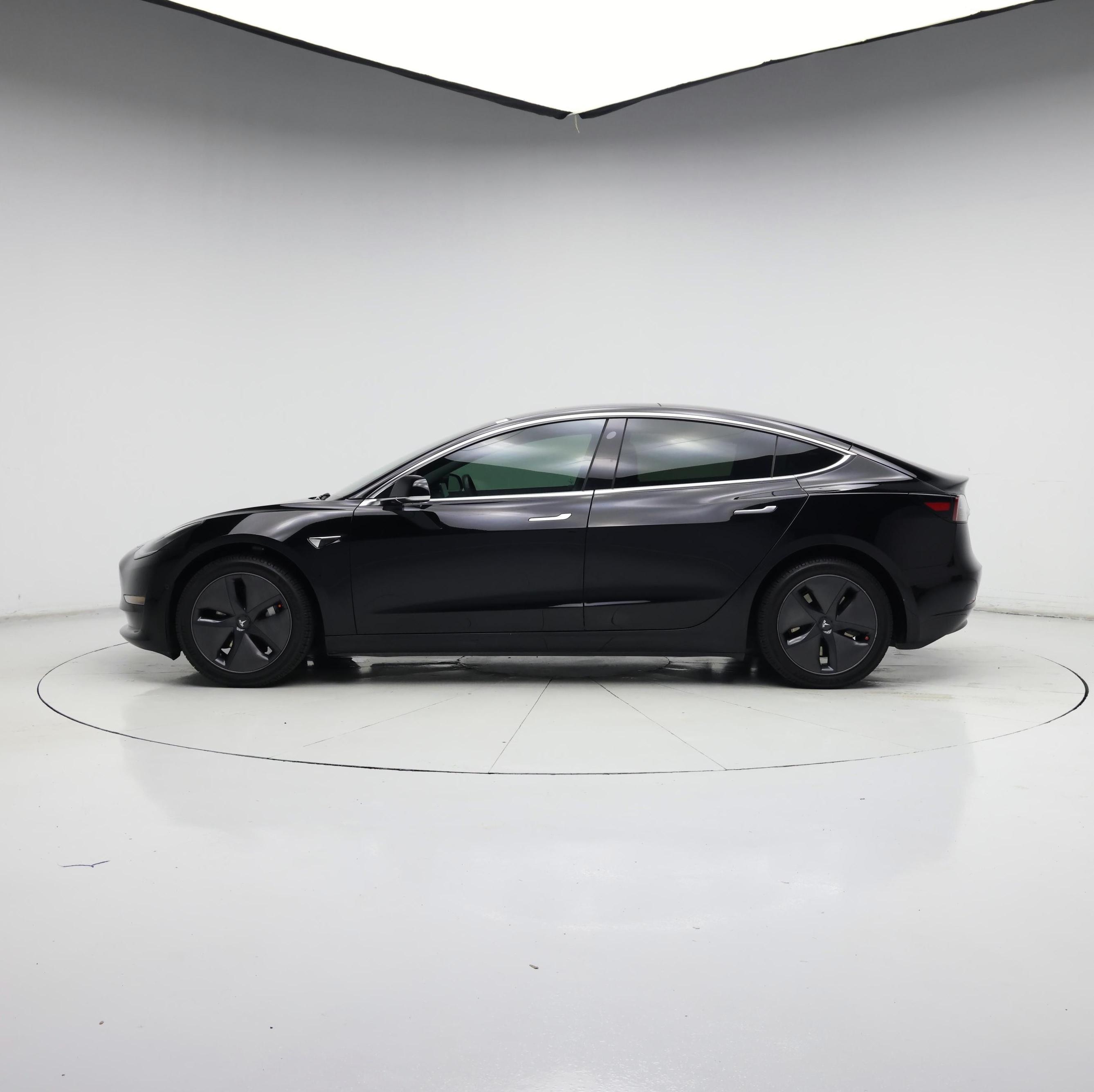 Thumbnail: 2019 Tesla Model 3 - 3