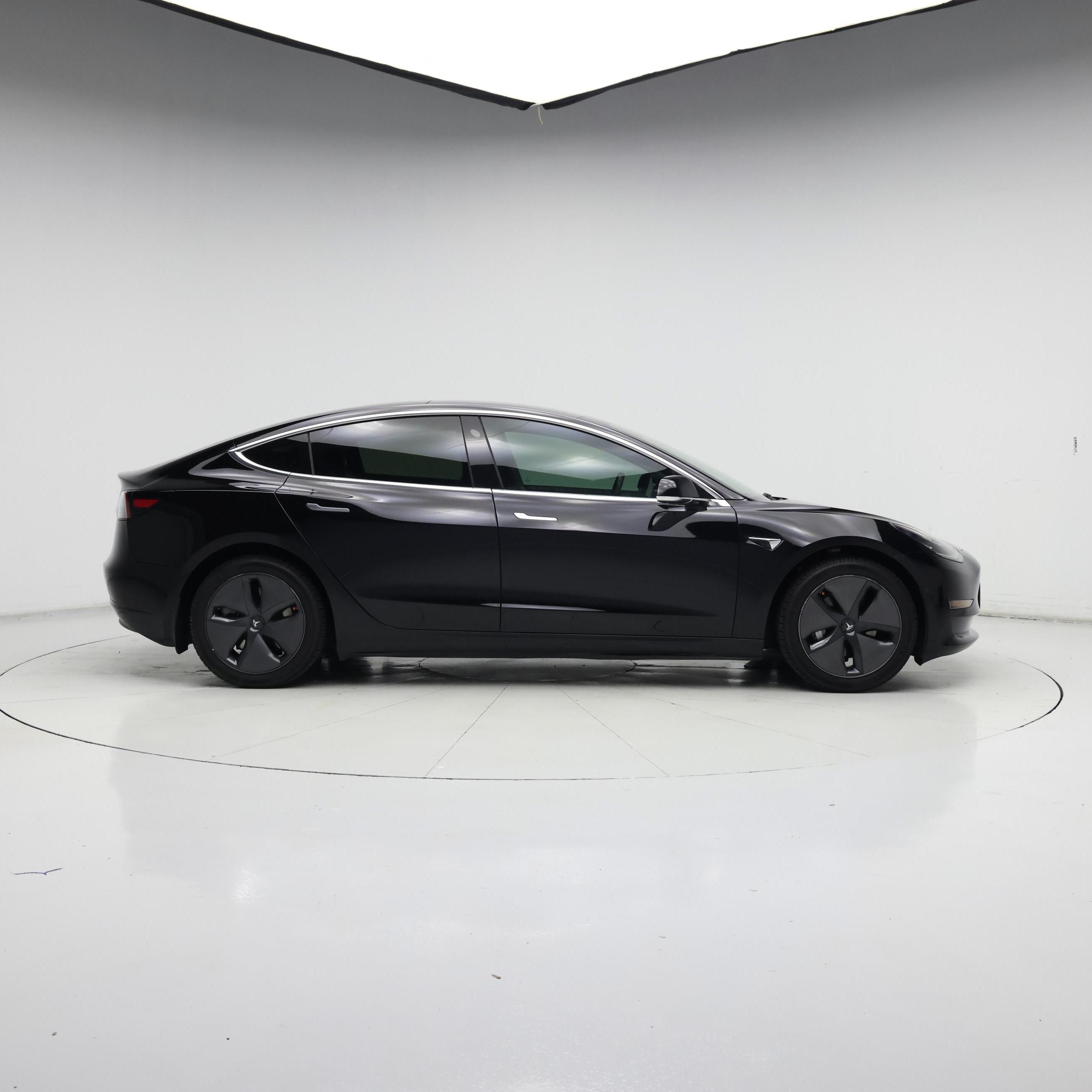 Thumbnail: 2019 Tesla Model 3 - 7