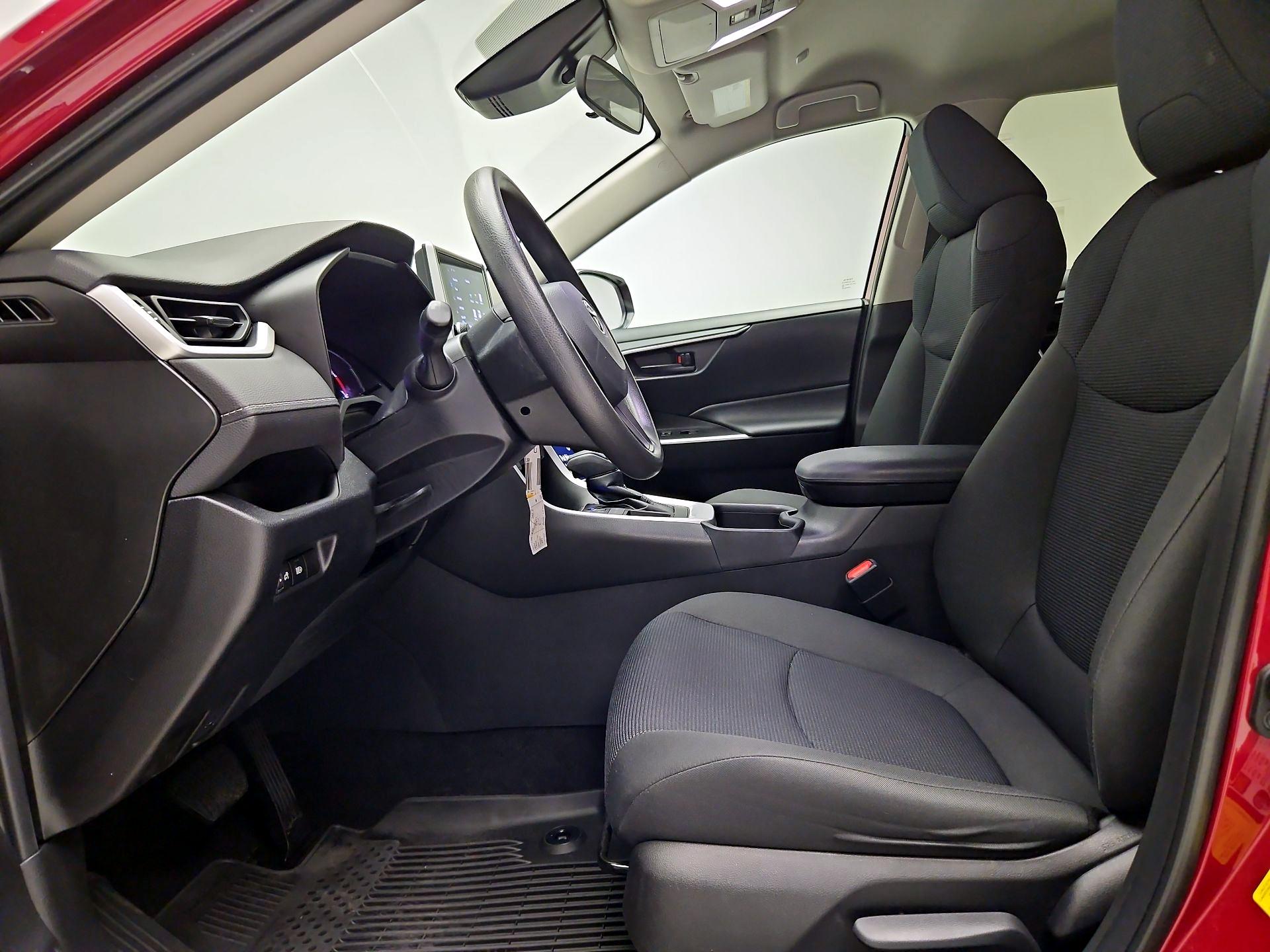 Thumbnail: 2023 Toyota RAV4 - 11