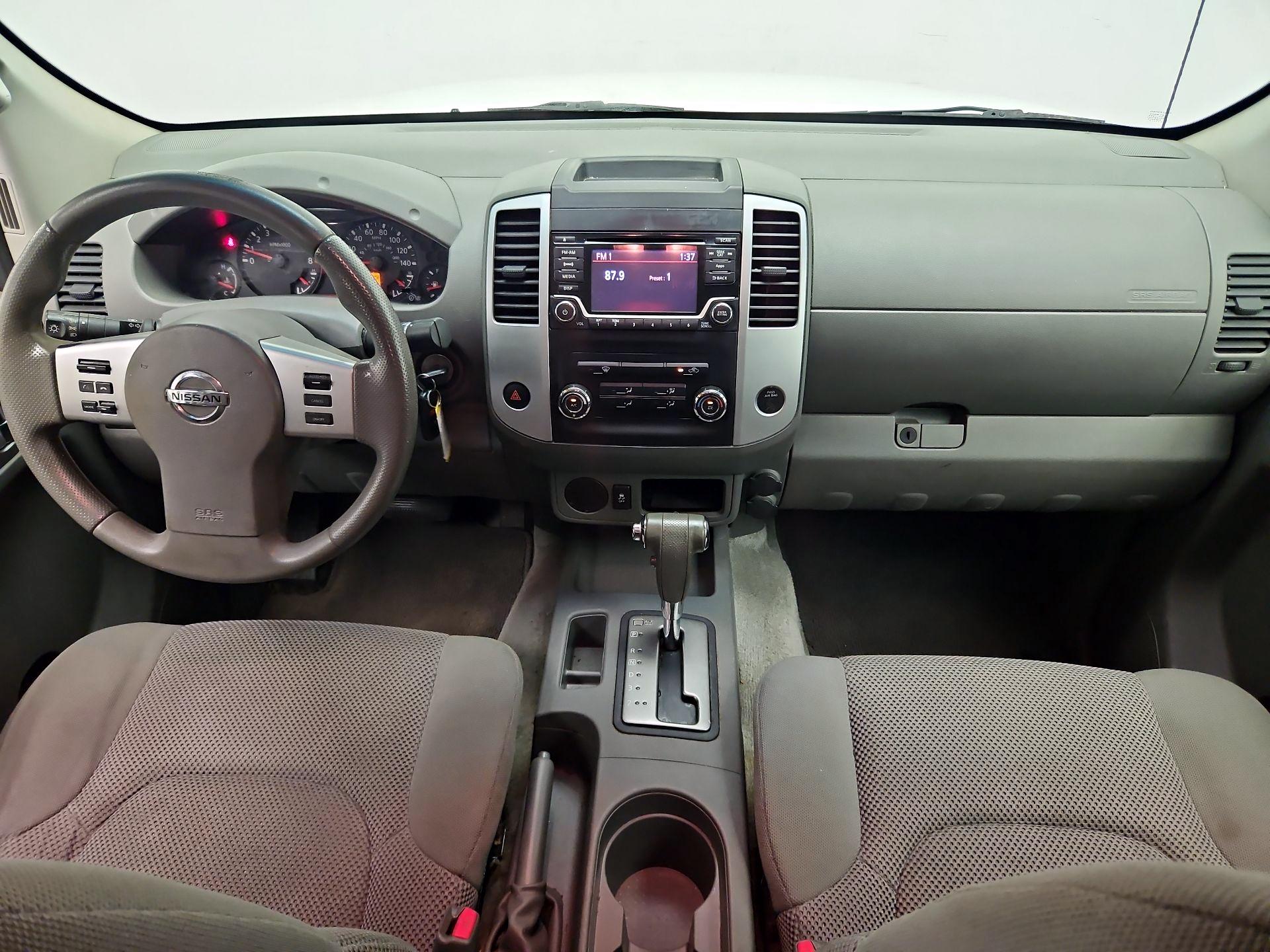 Thumbnail: 2015 Nissan Frontier - 9