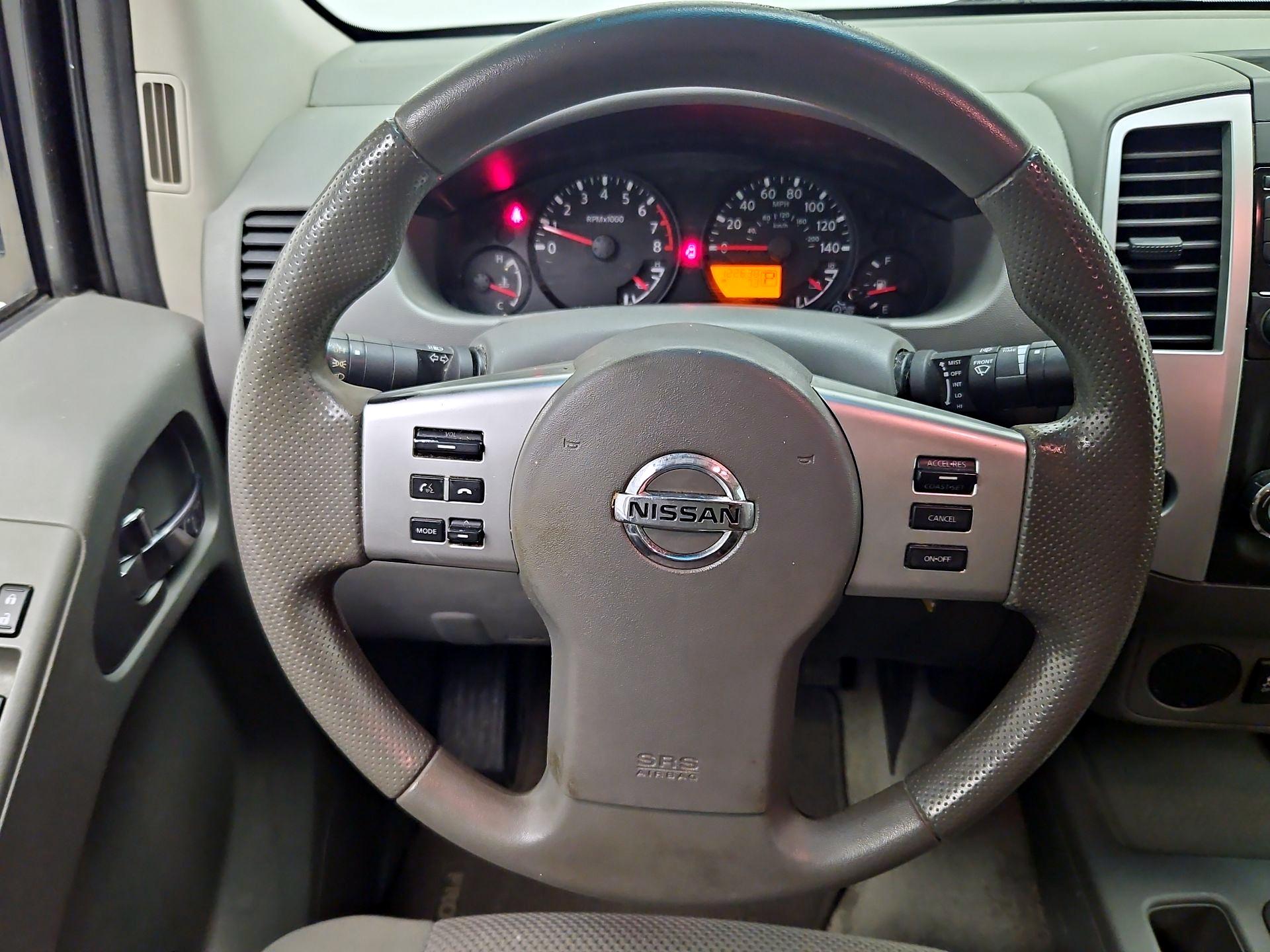 Thumbnail: 2015 Nissan Frontier - 10