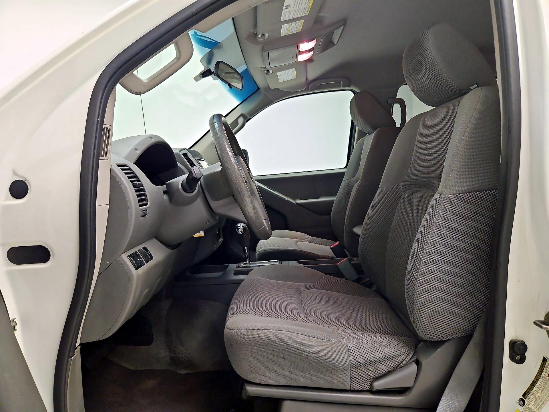 Thumbnail: 2015 Nissan Frontier - 11