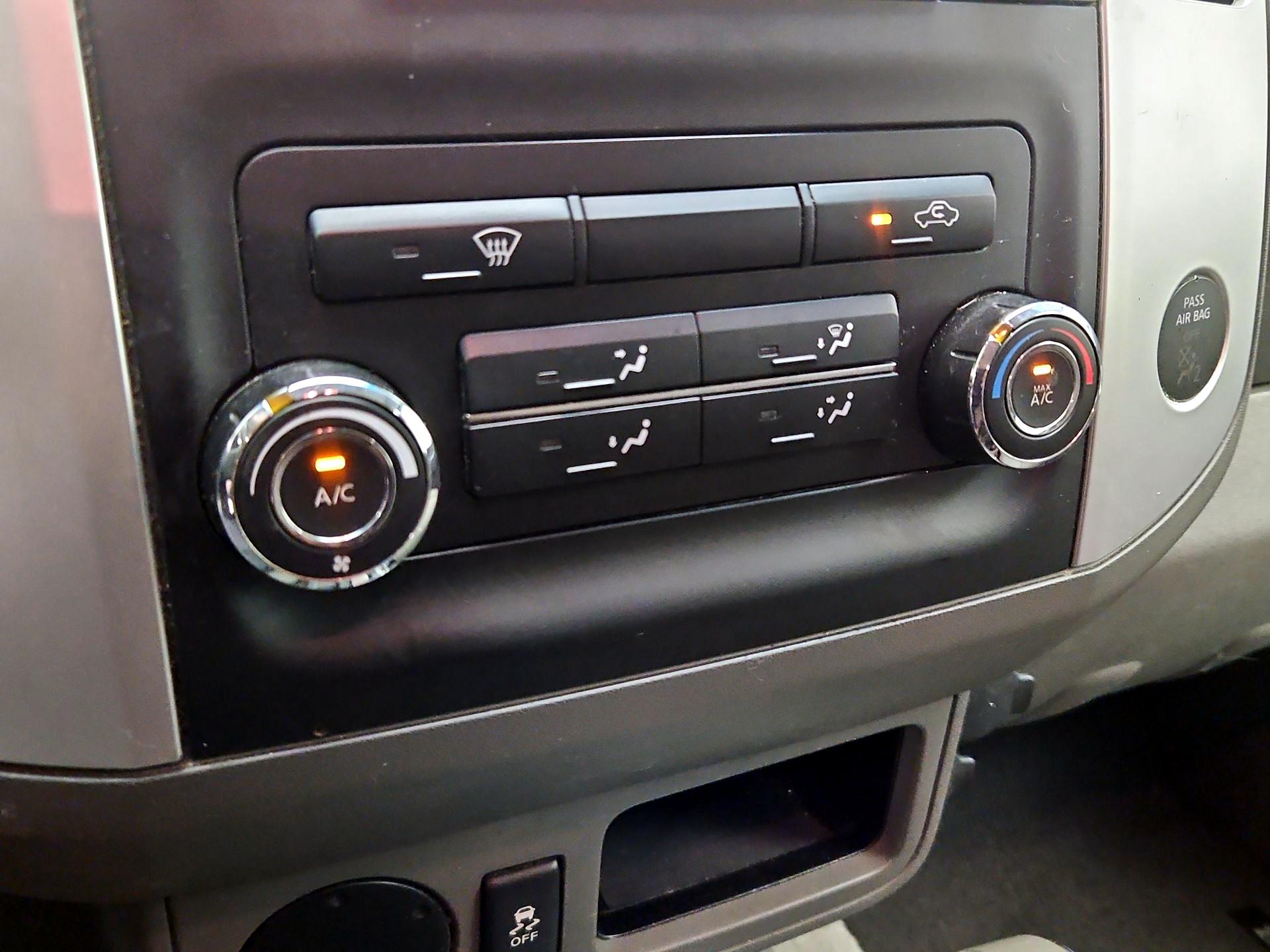 Thumbnail: 2015 Nissan Frontier - 15