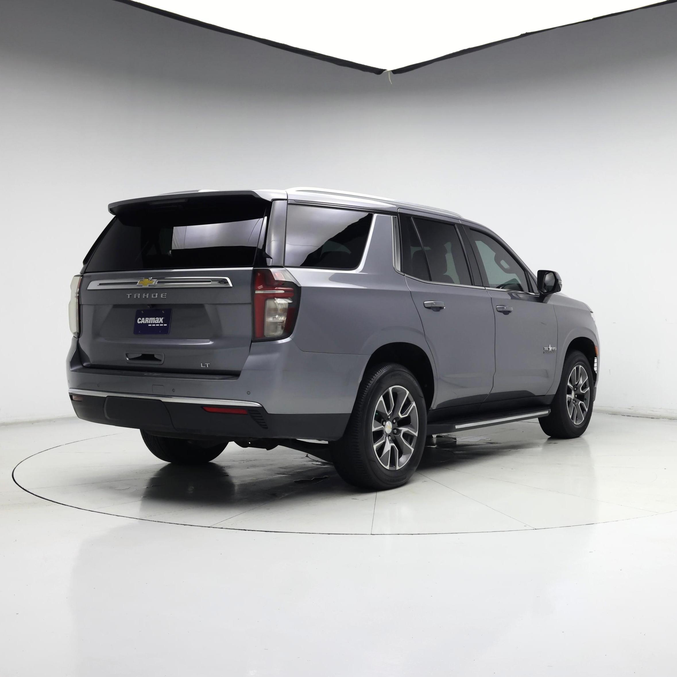 Thumbnail: 2022 Chevrolet Tahoe - 8