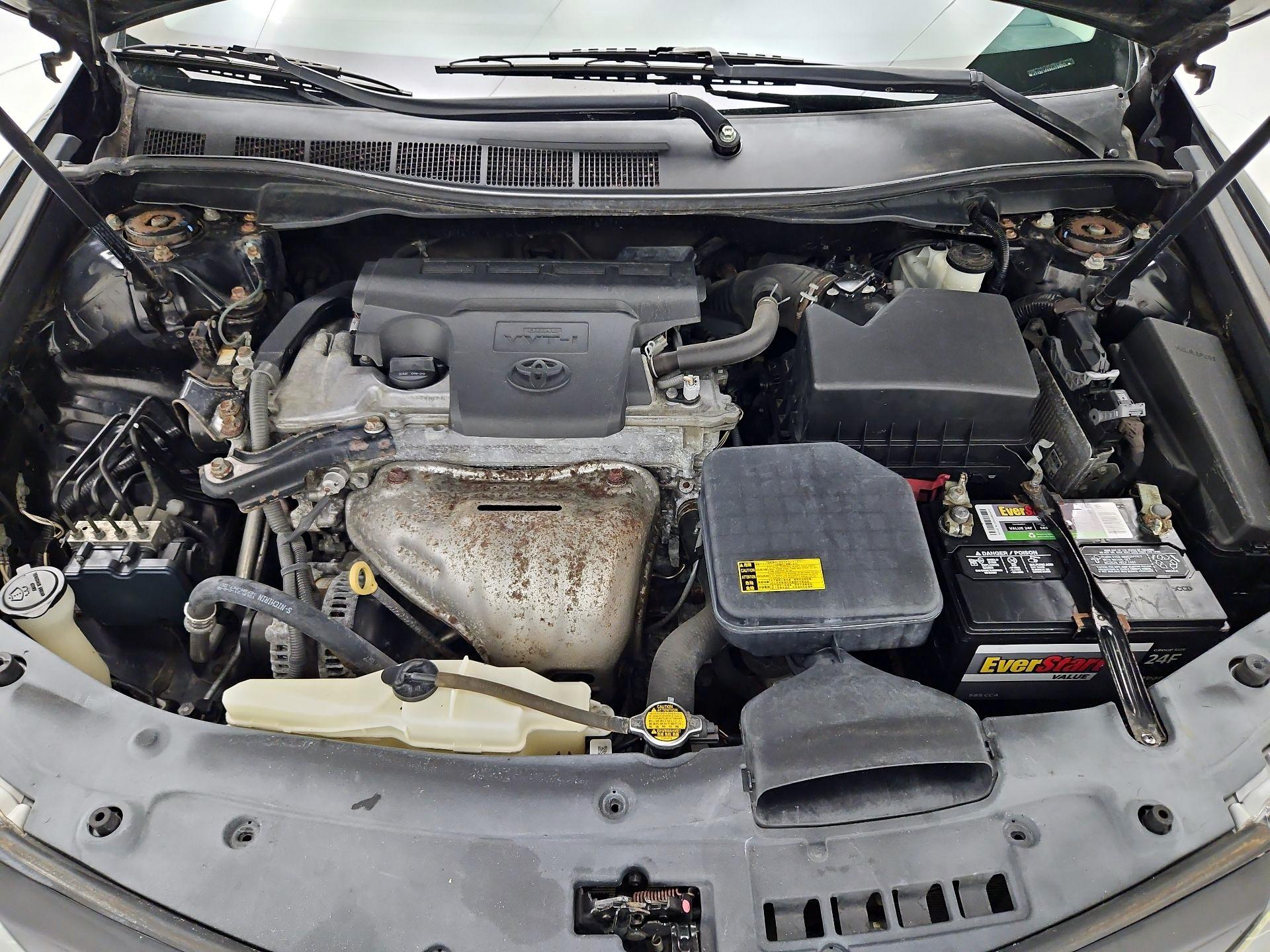 Thumbnail: 2014 Toyota Camry - 20