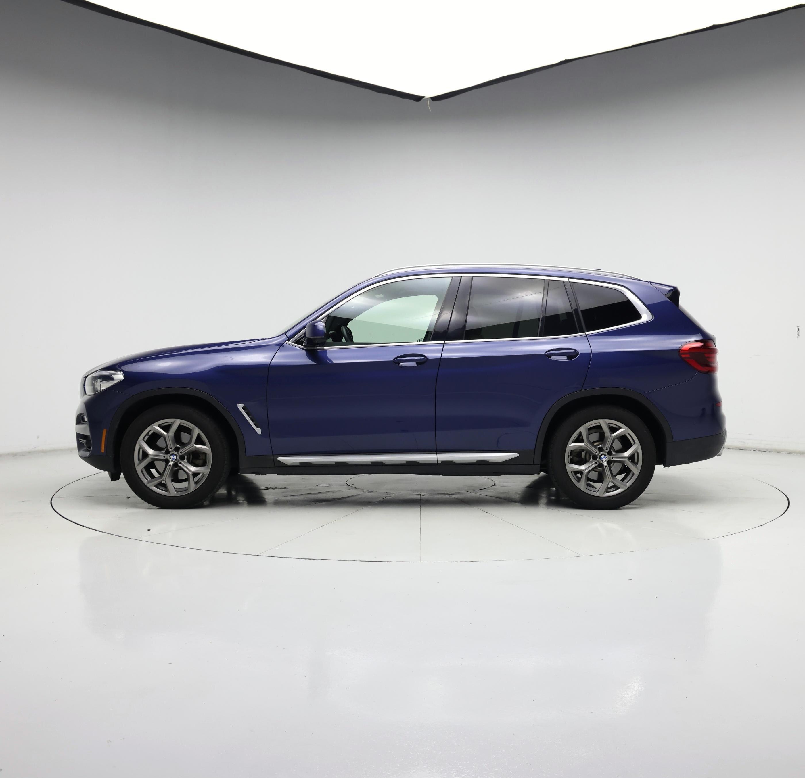 Thumbnail: 2021 BMW X3 - 3