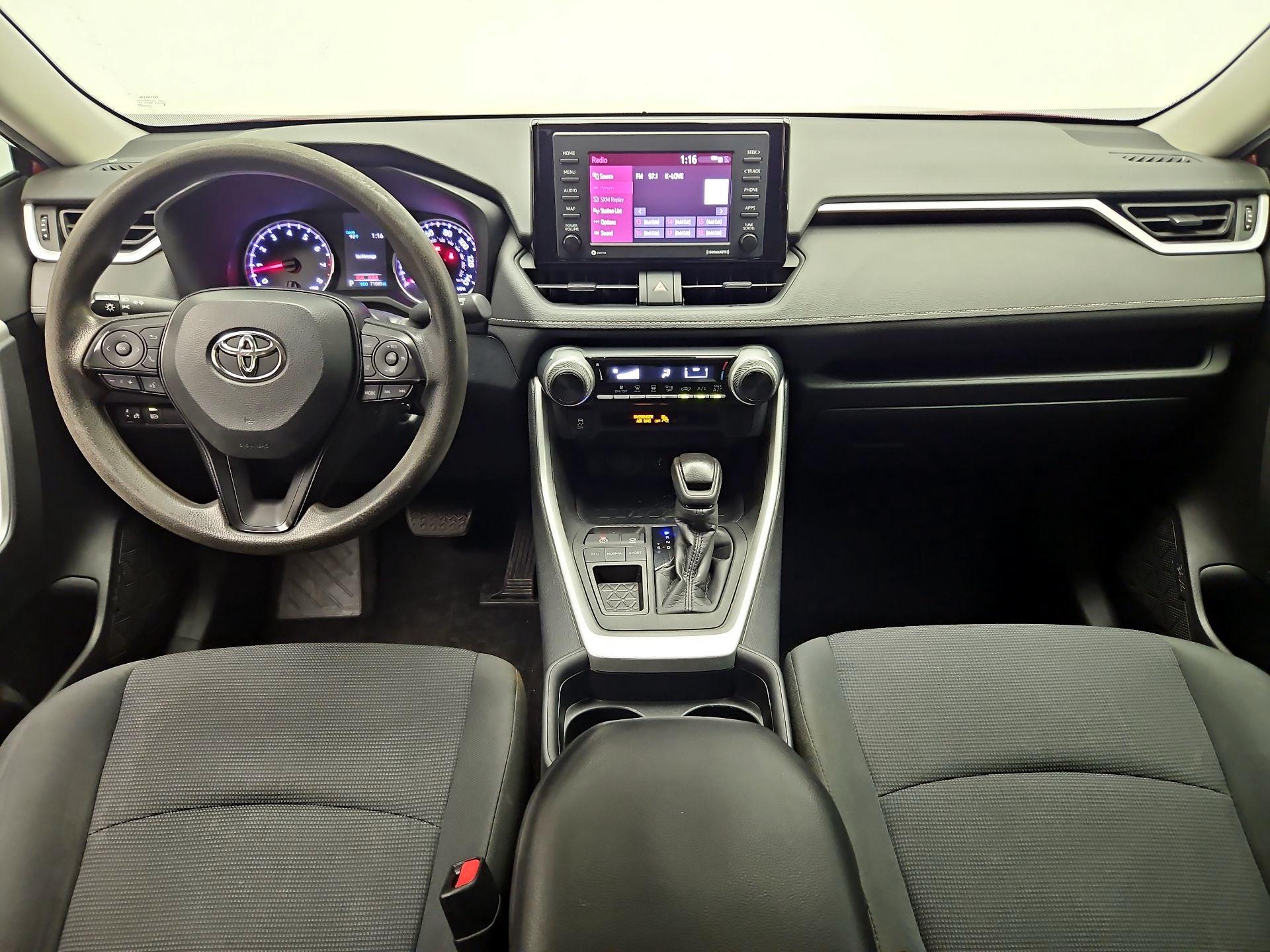 Thumbnail: 2020 Toyota RAV4 - 9