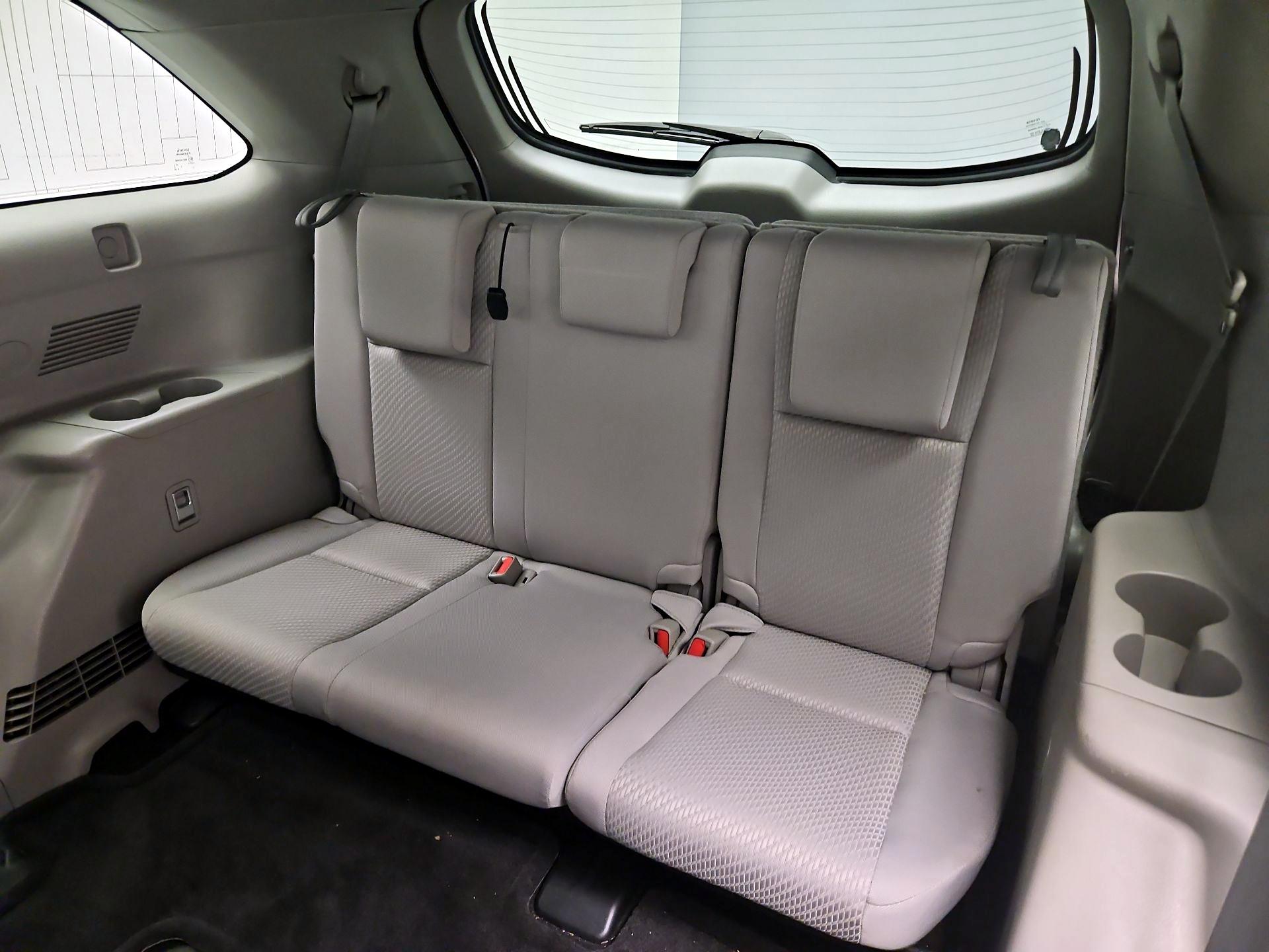 Thumbnail: 2015 Toyota Highlander - 20