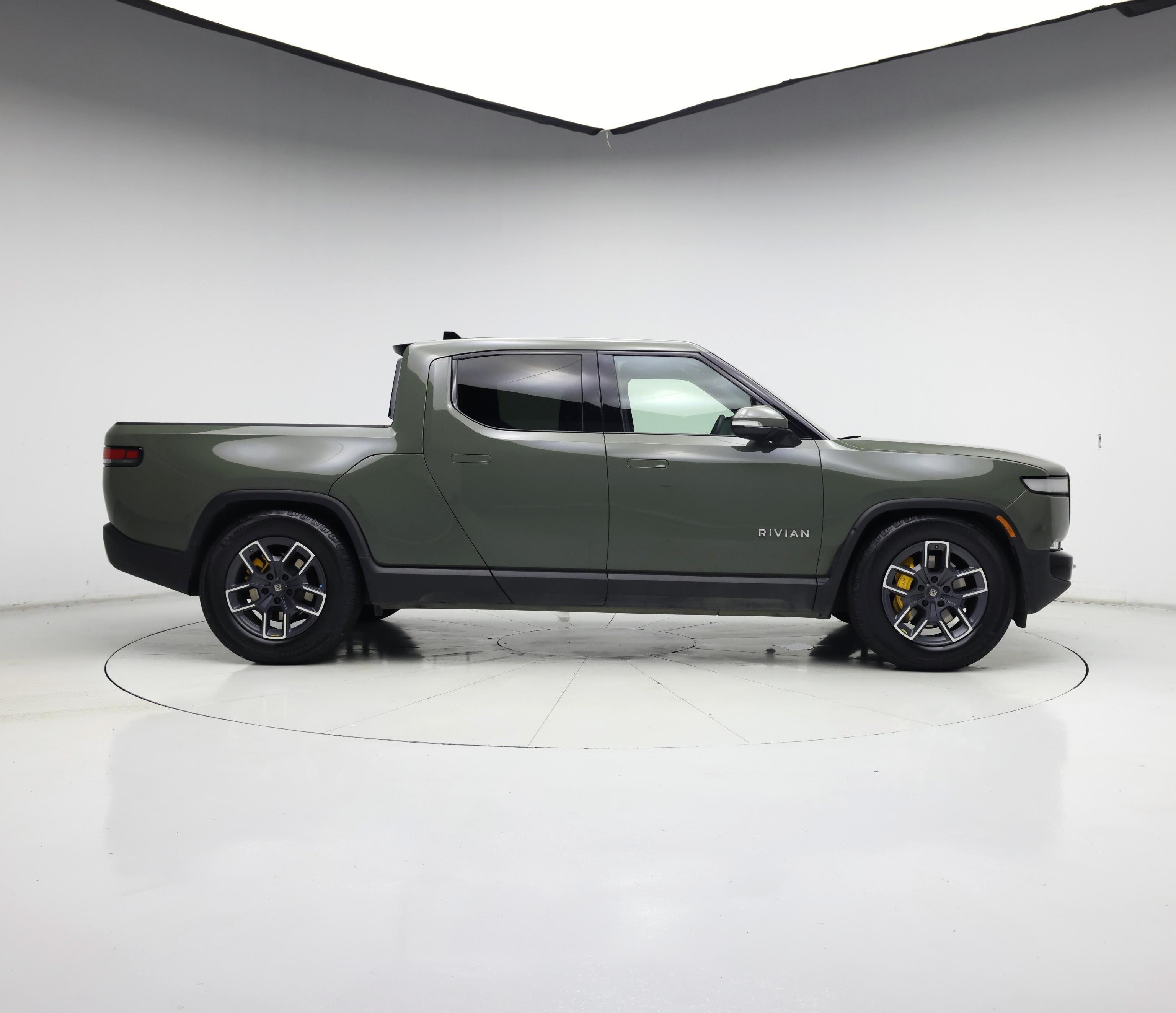 Thumbnail: 2022 Rivian R1T - 7