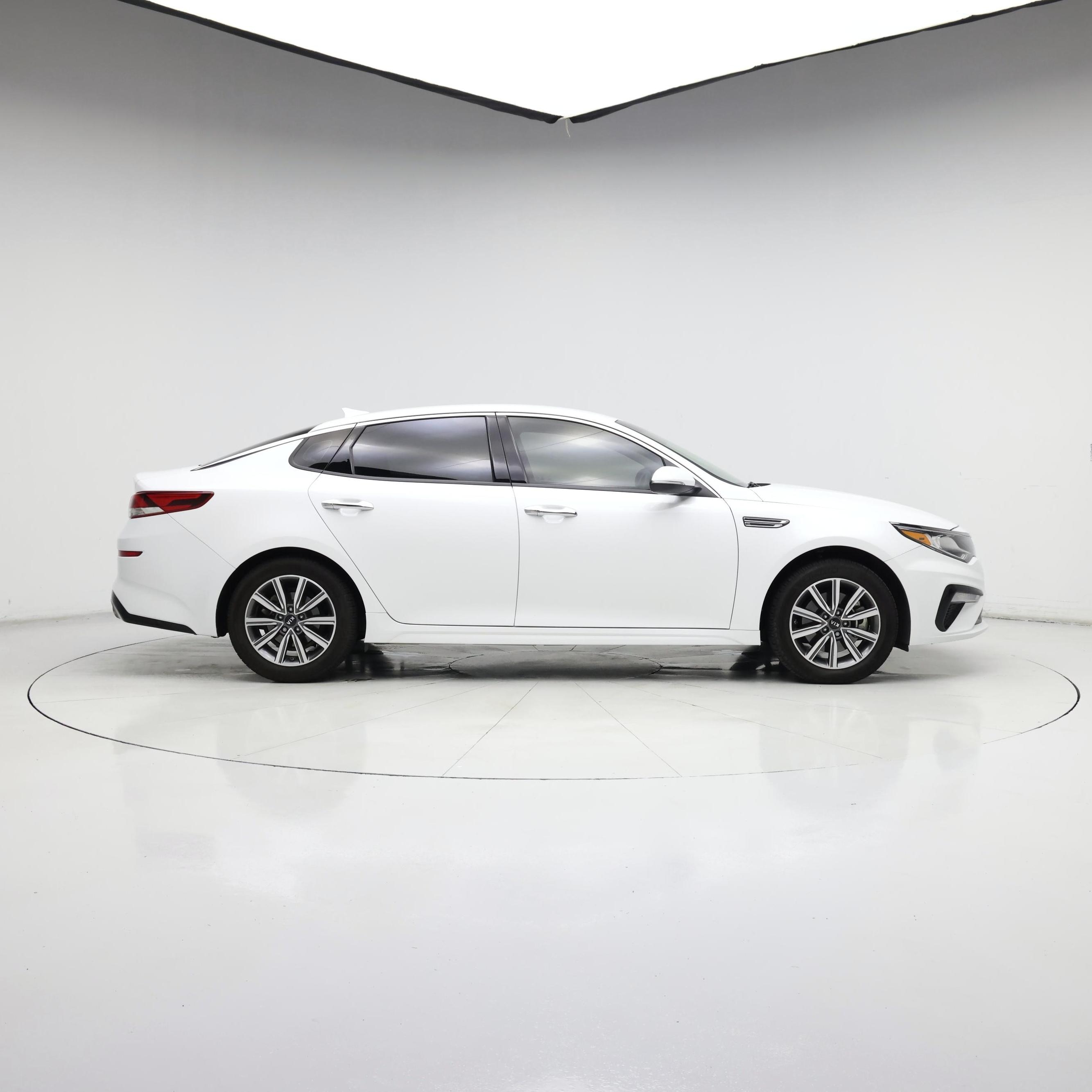Thumbnail: 2019 Kia Optima - 7