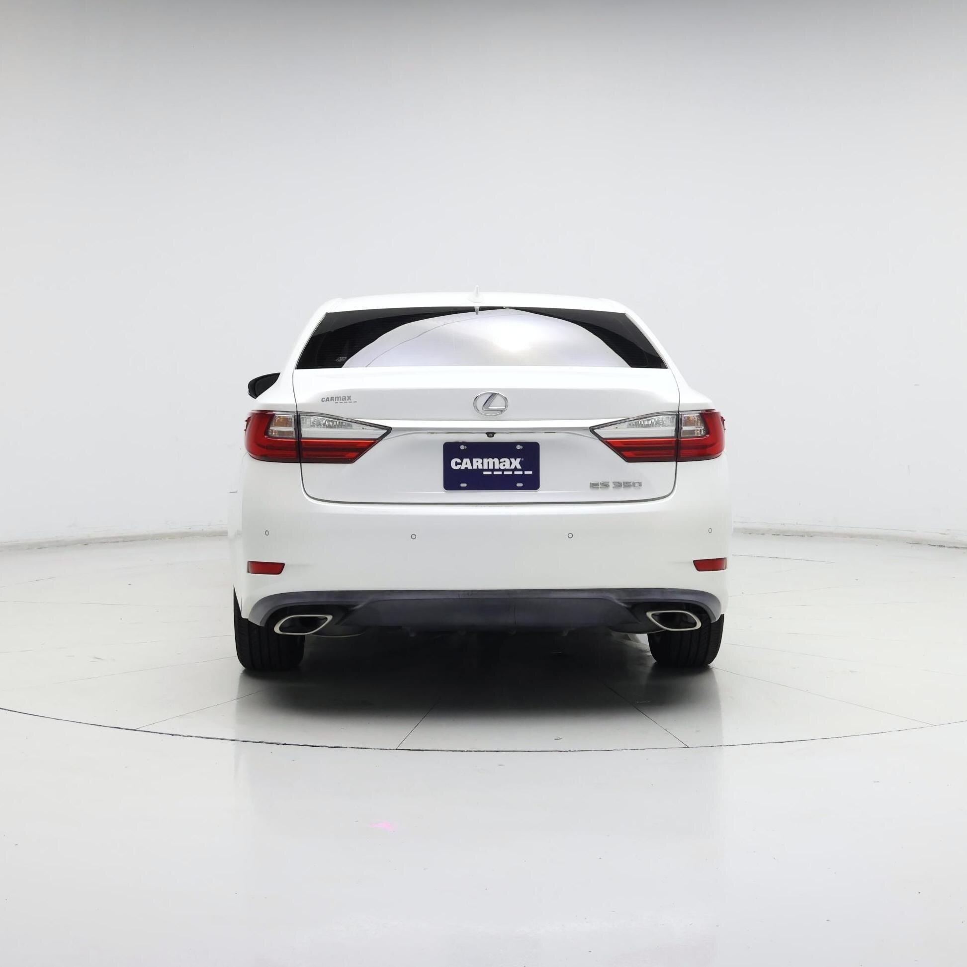 Thumbnail: 2017 Lexus ES - 6