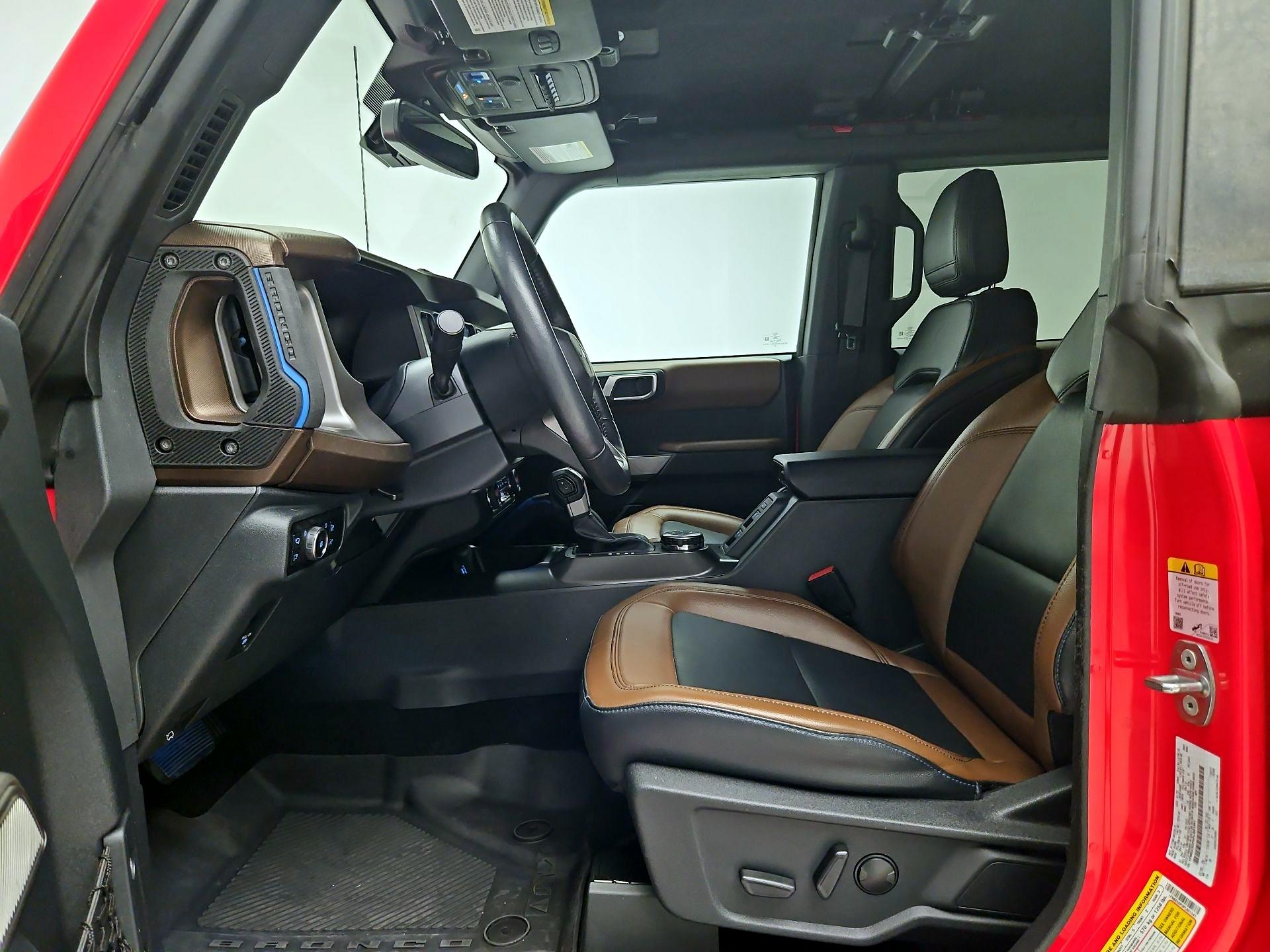 Thumbnail: 2023 Ford Bronco - 11