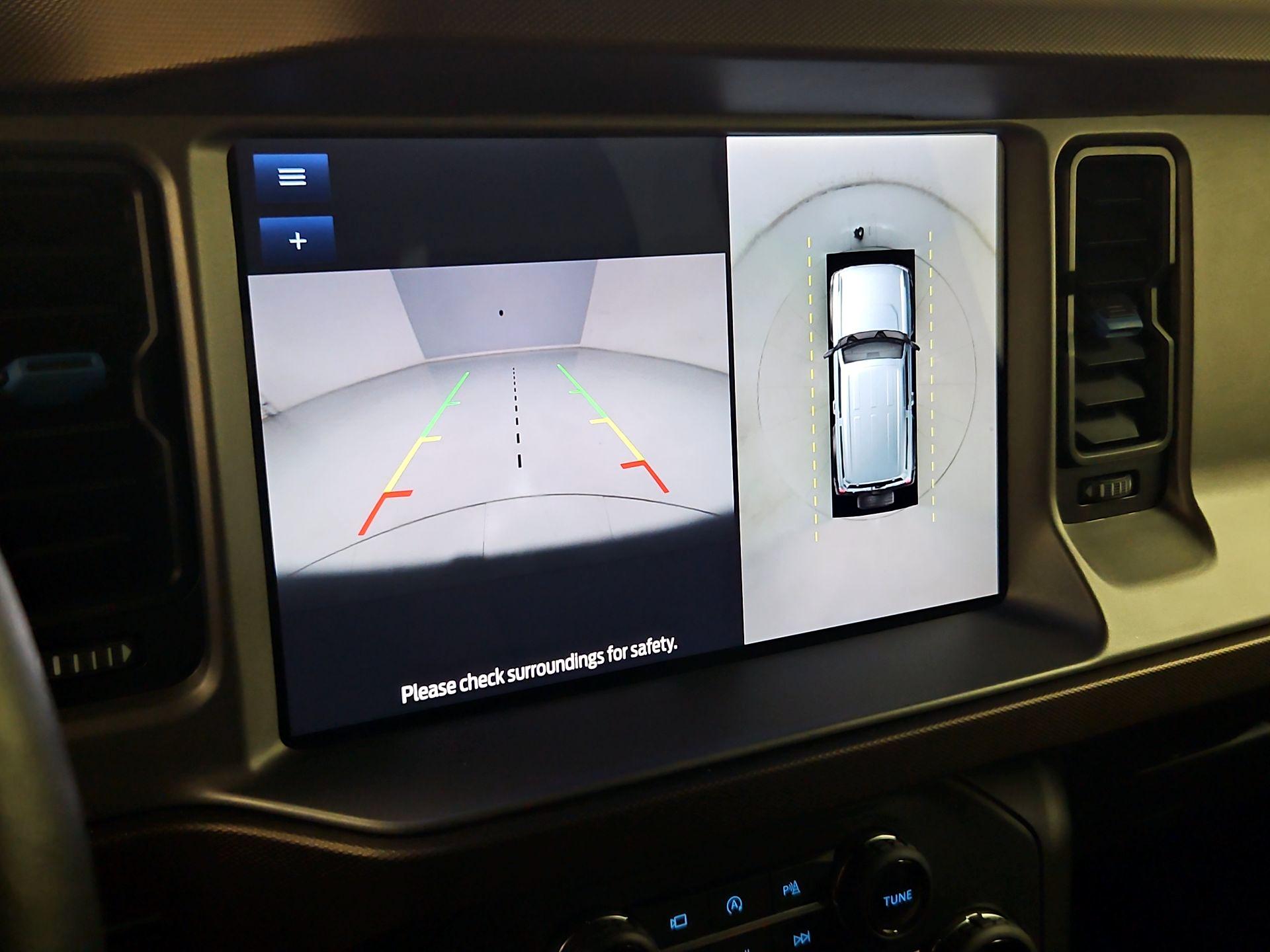 Thumbnail: 2023 Ford Bronco - 15