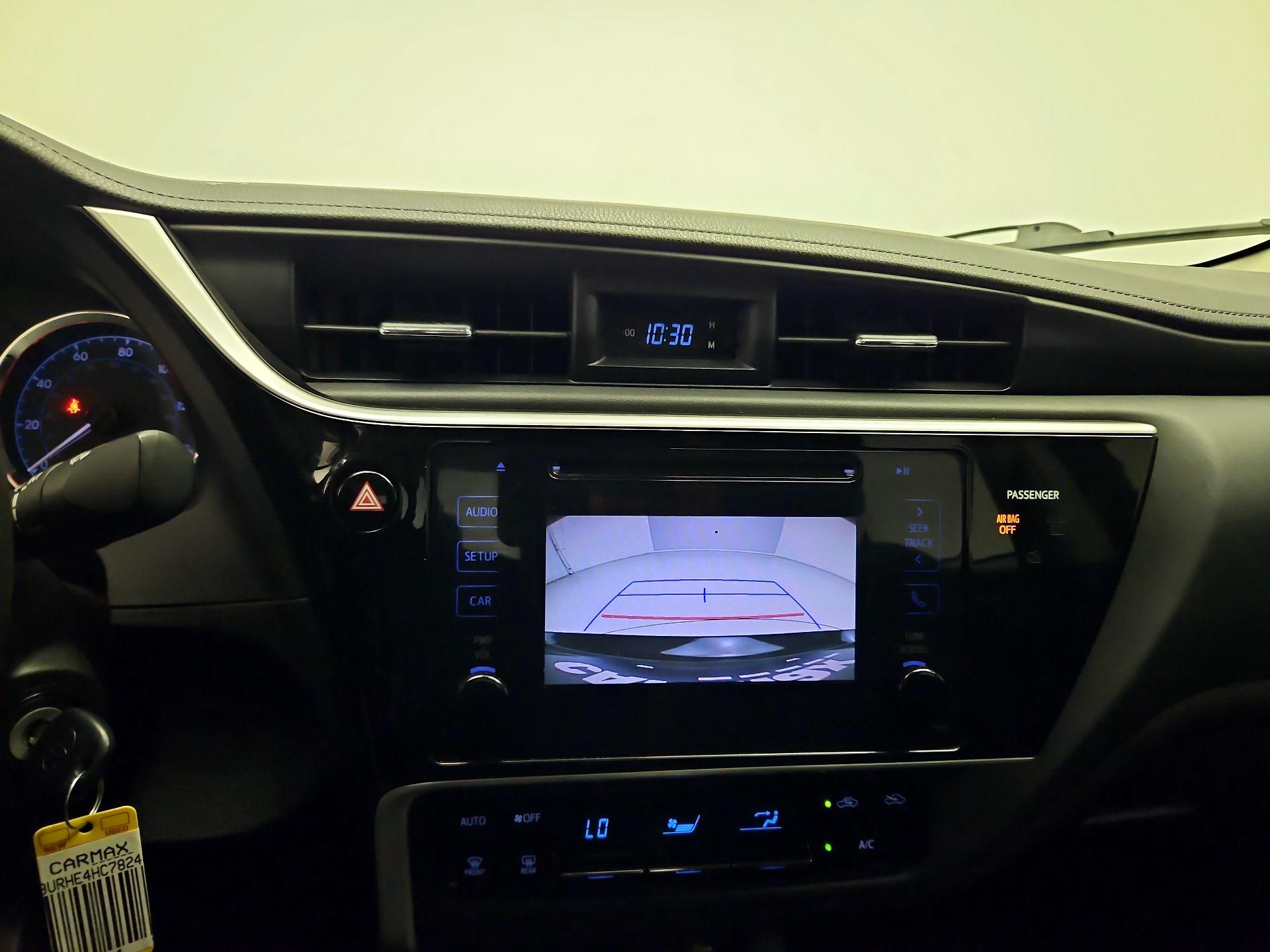 Thumbnail: 2017 Toyota Corolla - 13