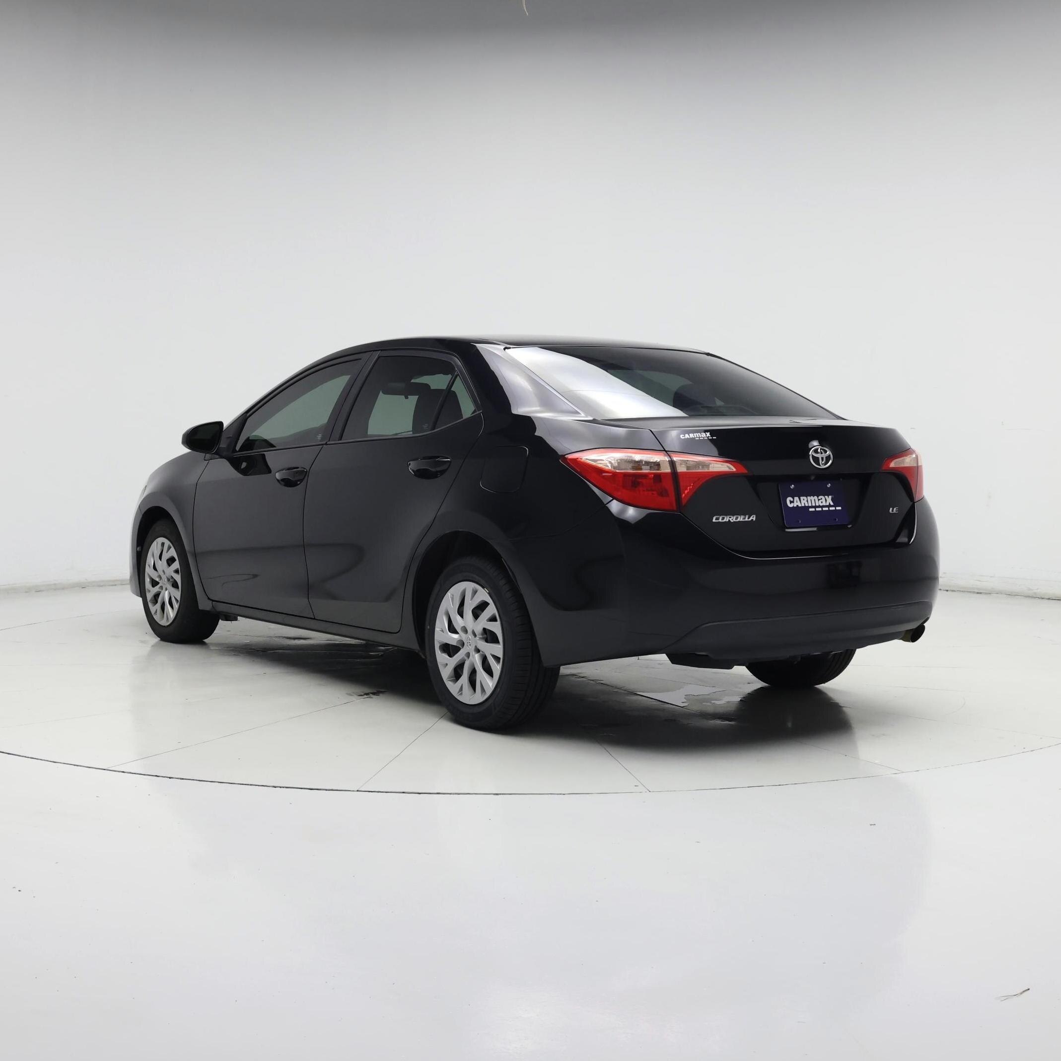 Thumbnail: 2017 Toyota Corolla - 2