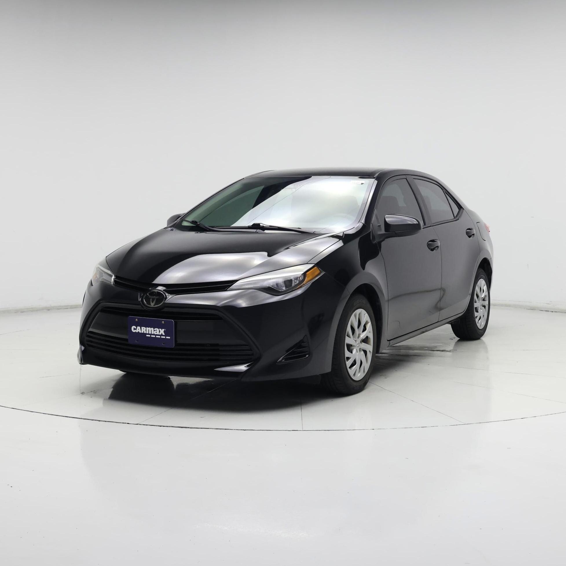 Thumbnail: 2017 Toyota Corolla - 4