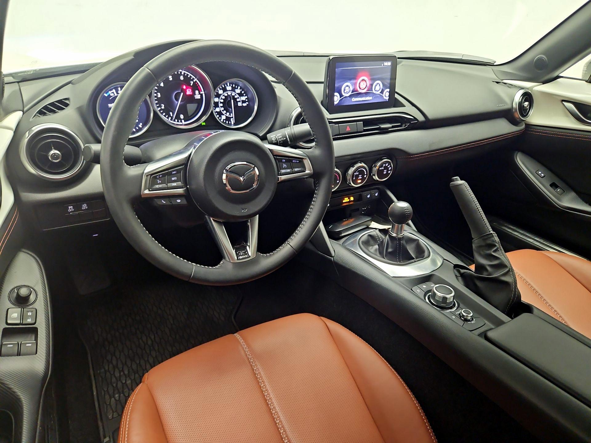 Thumbnail: 2023 Mazda MX-5 Miata - 9