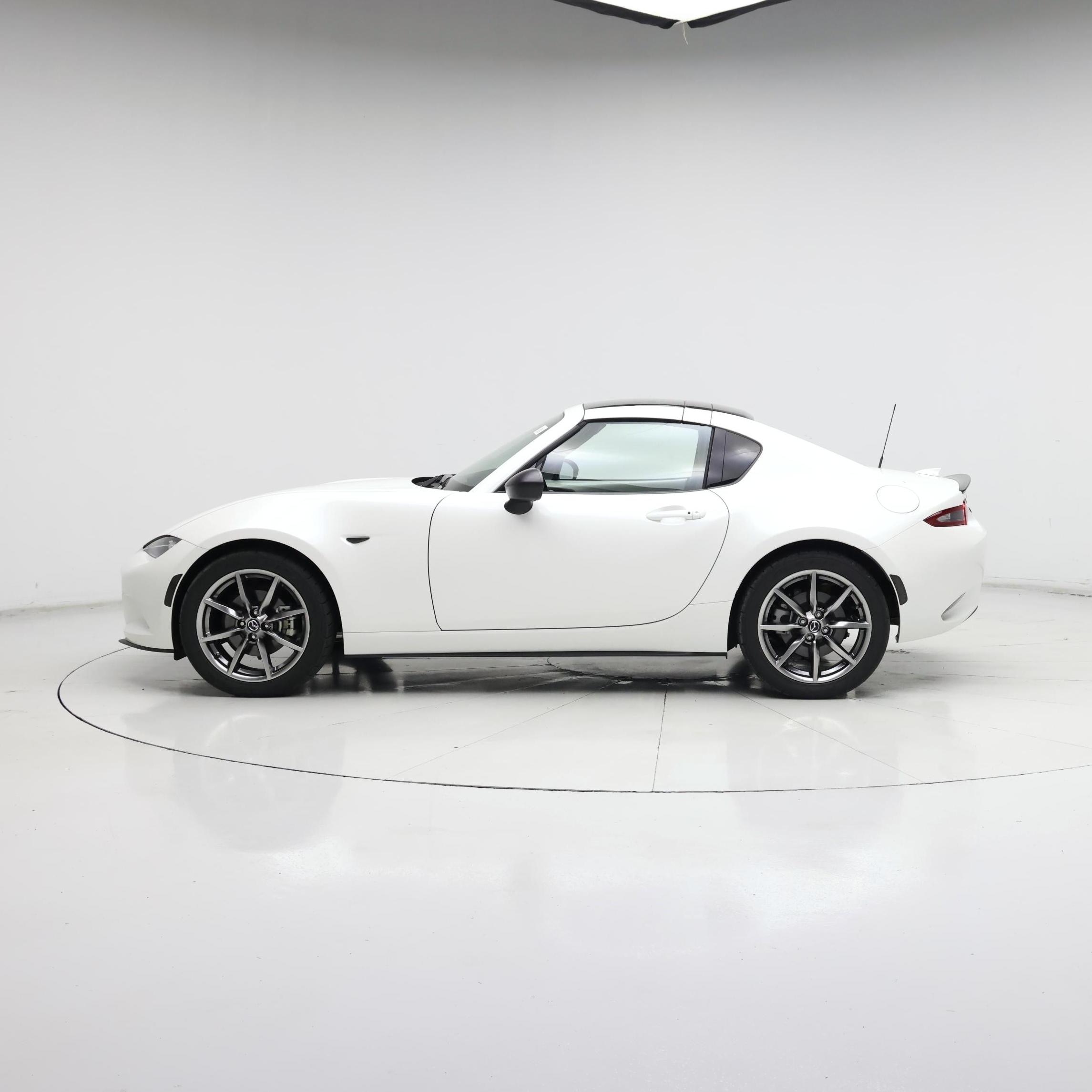 Thumbnail: 2023 Mazda MX-5 Miata - 3