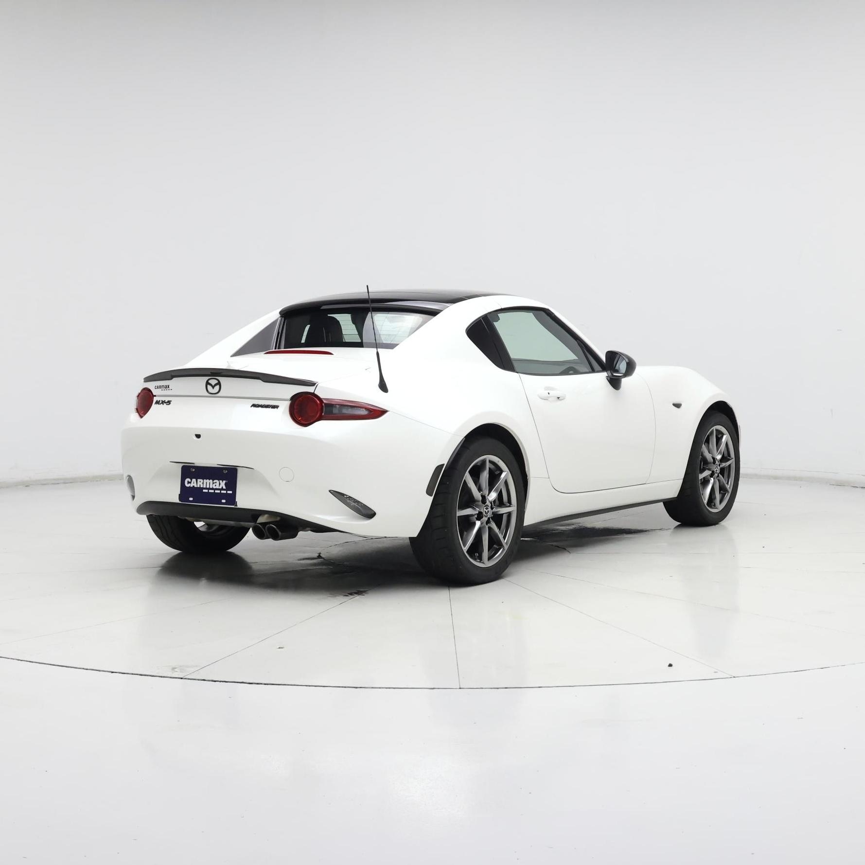 Thumbnail: 2023 Mazda MX-5 Miata - 8