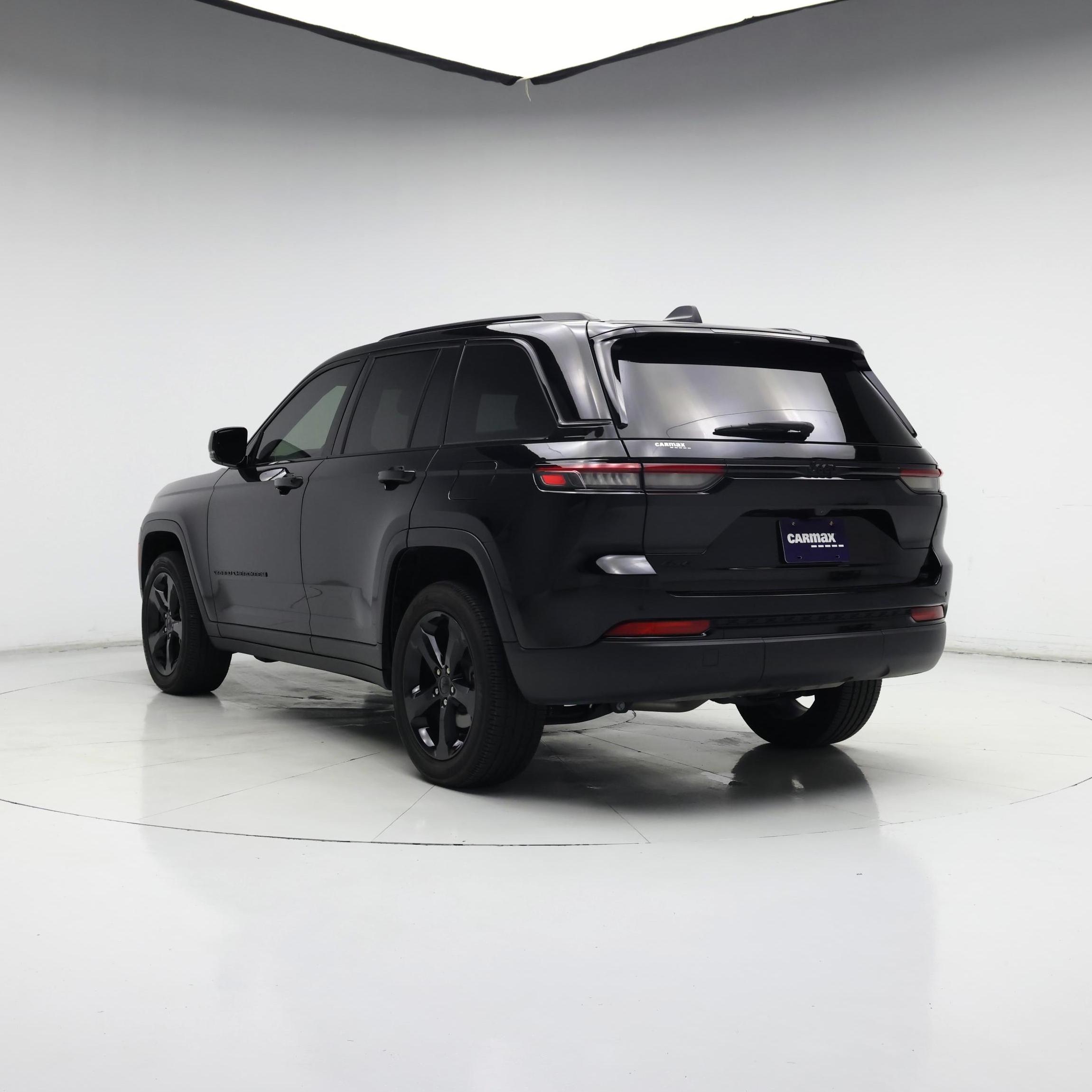 Thumbnail: 2023 Jeep Grand Cherokee - 2