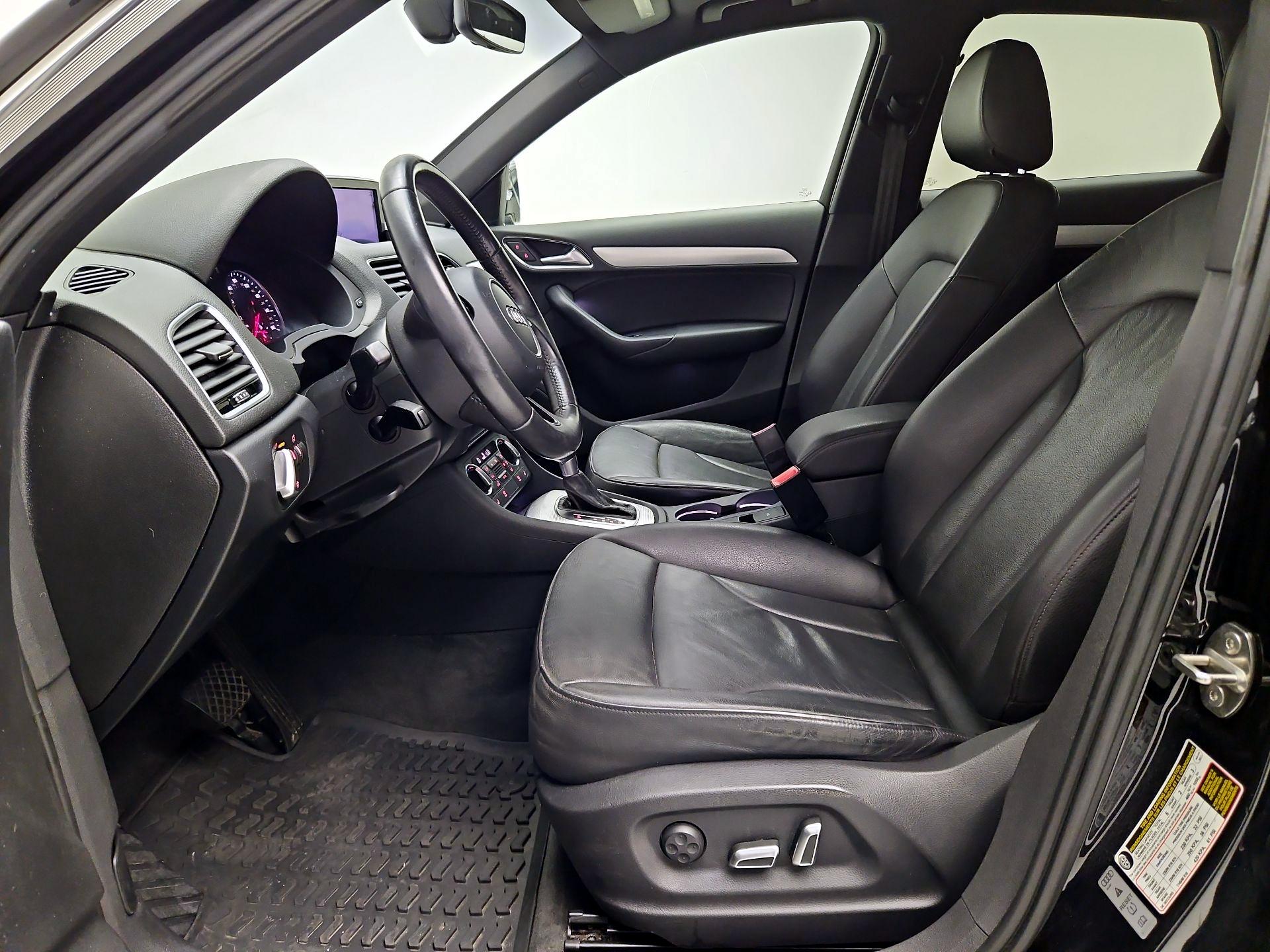 Thumbnail: 2016 Audi Q3 - 11