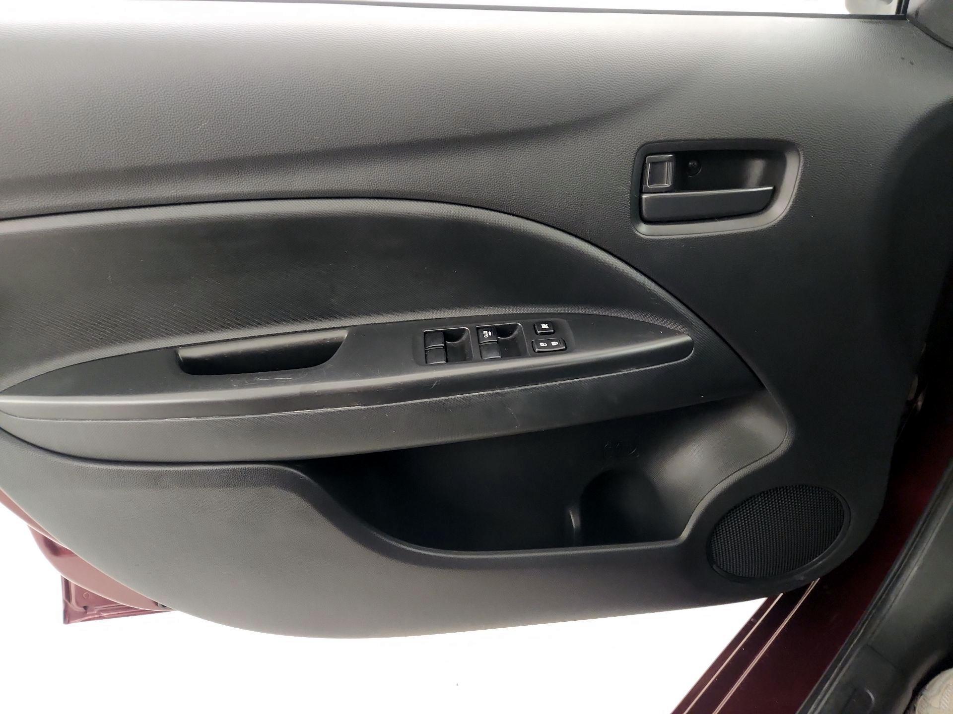 Thumbnail: 2020 Mitsubishi Mirage - 12