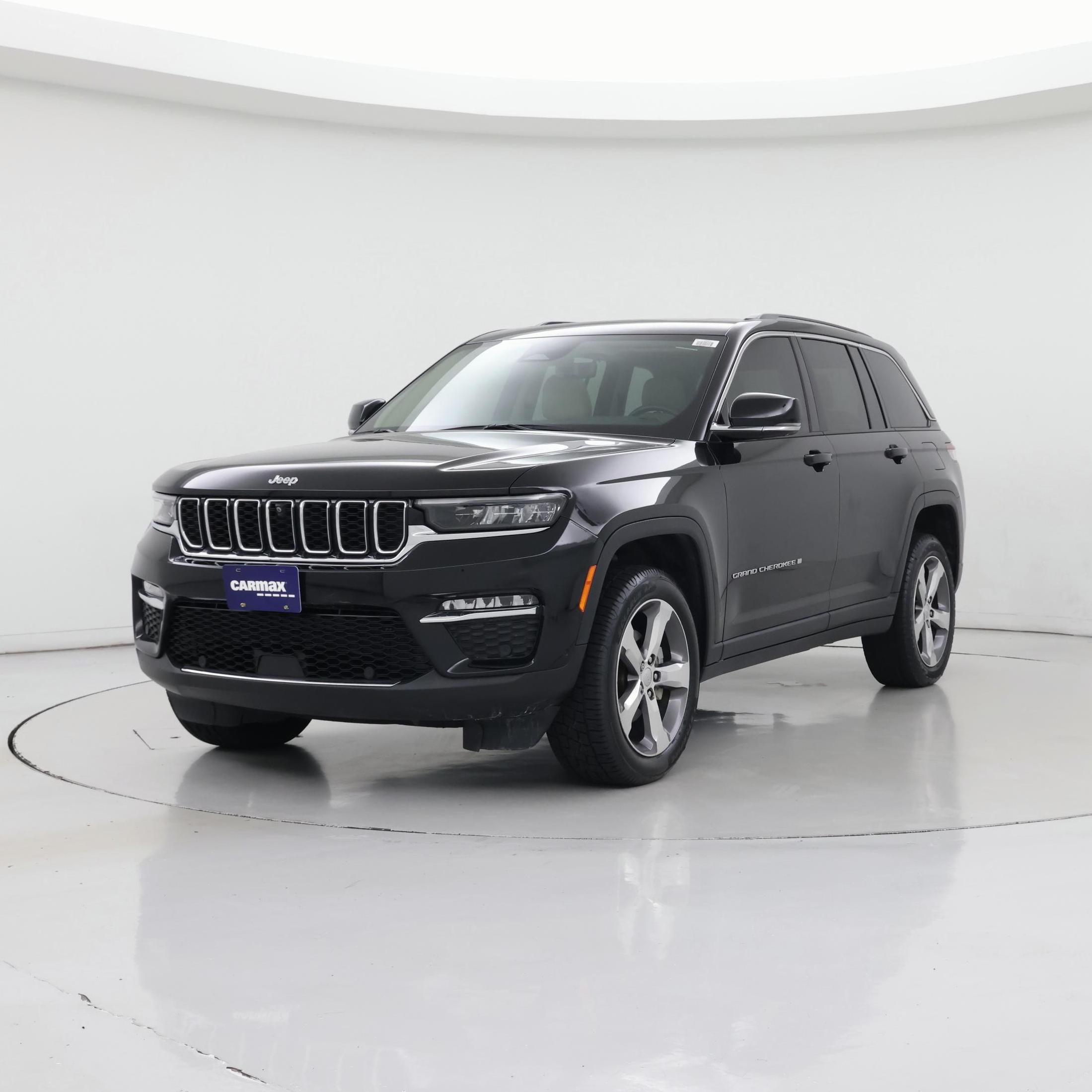 Thumbnail: 2022 Jeep Grand Cherokee - 4