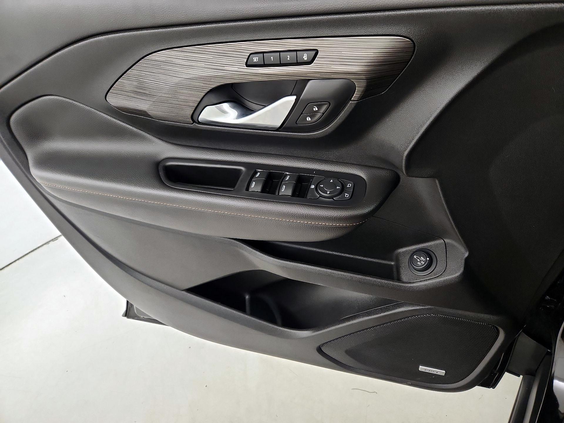Thumbnail: 2020 GMC Terrain - 12