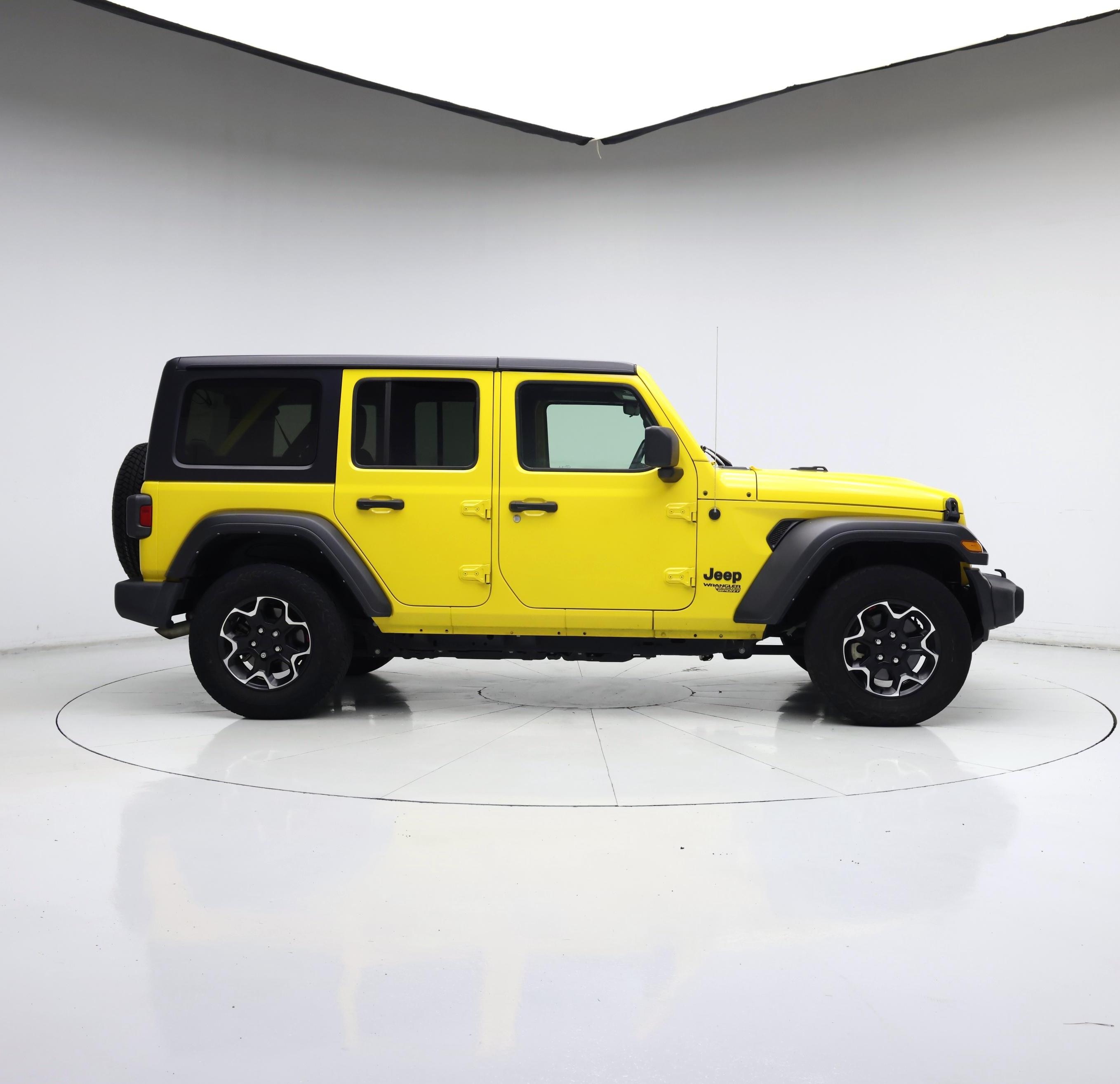 Thumbnail: 2021 Jeep Wrangler - 7