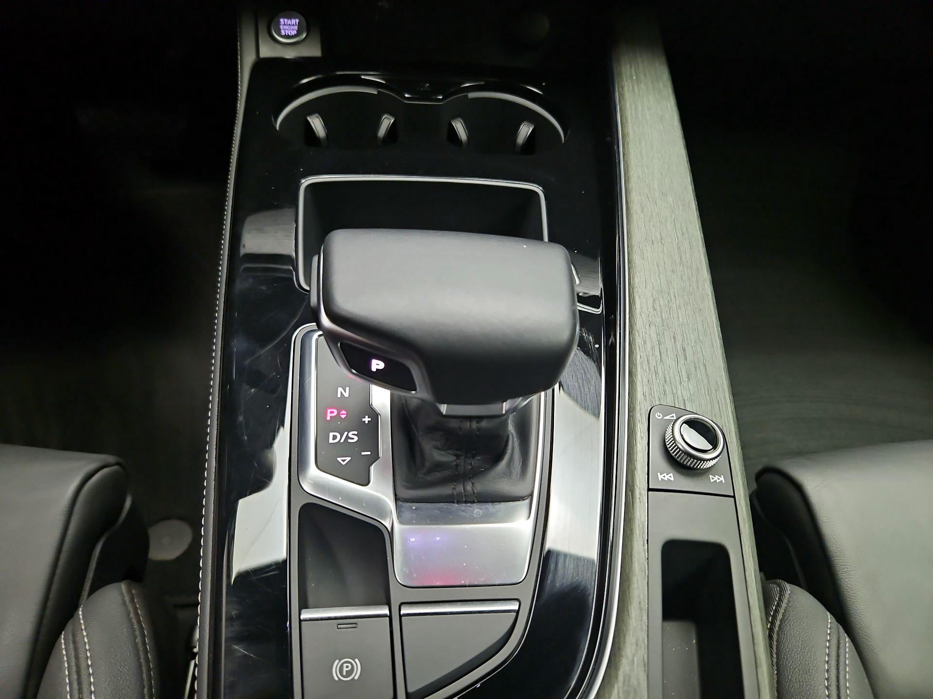 Thumbnail: 2024 Audi A4 - 17