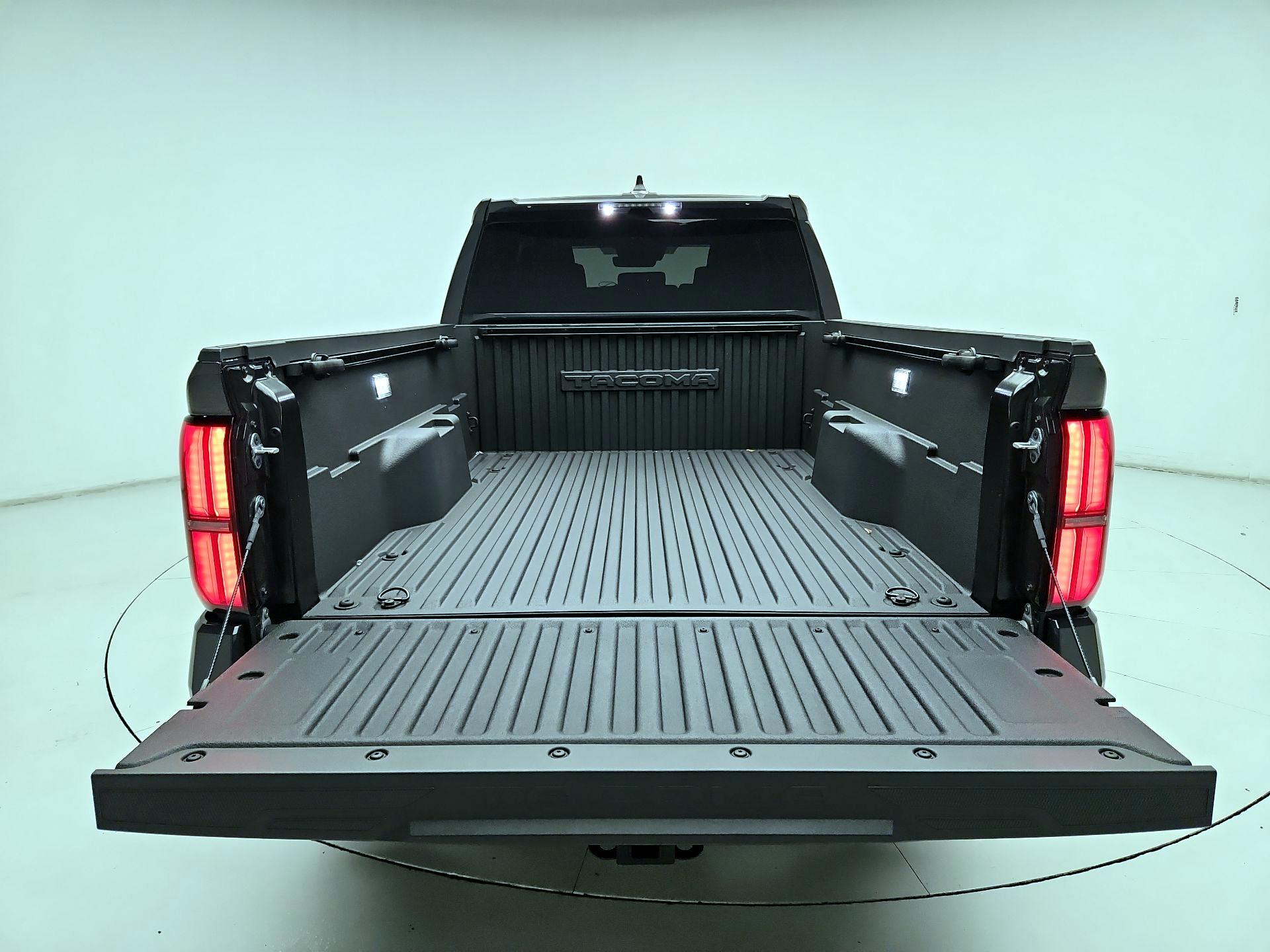 Thumbnail: 2024 Toyota Tacoma - 18