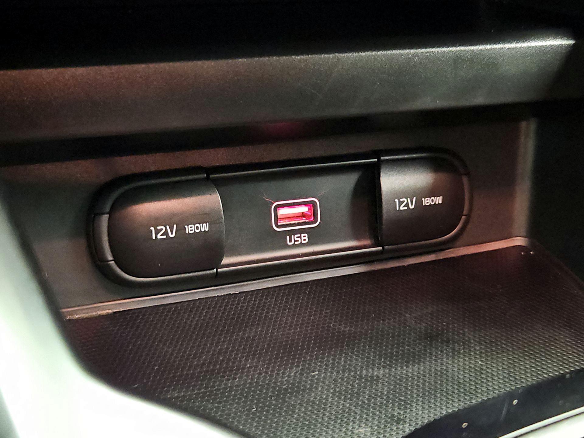 Thumbnail: 2020 Kia Soul - 18