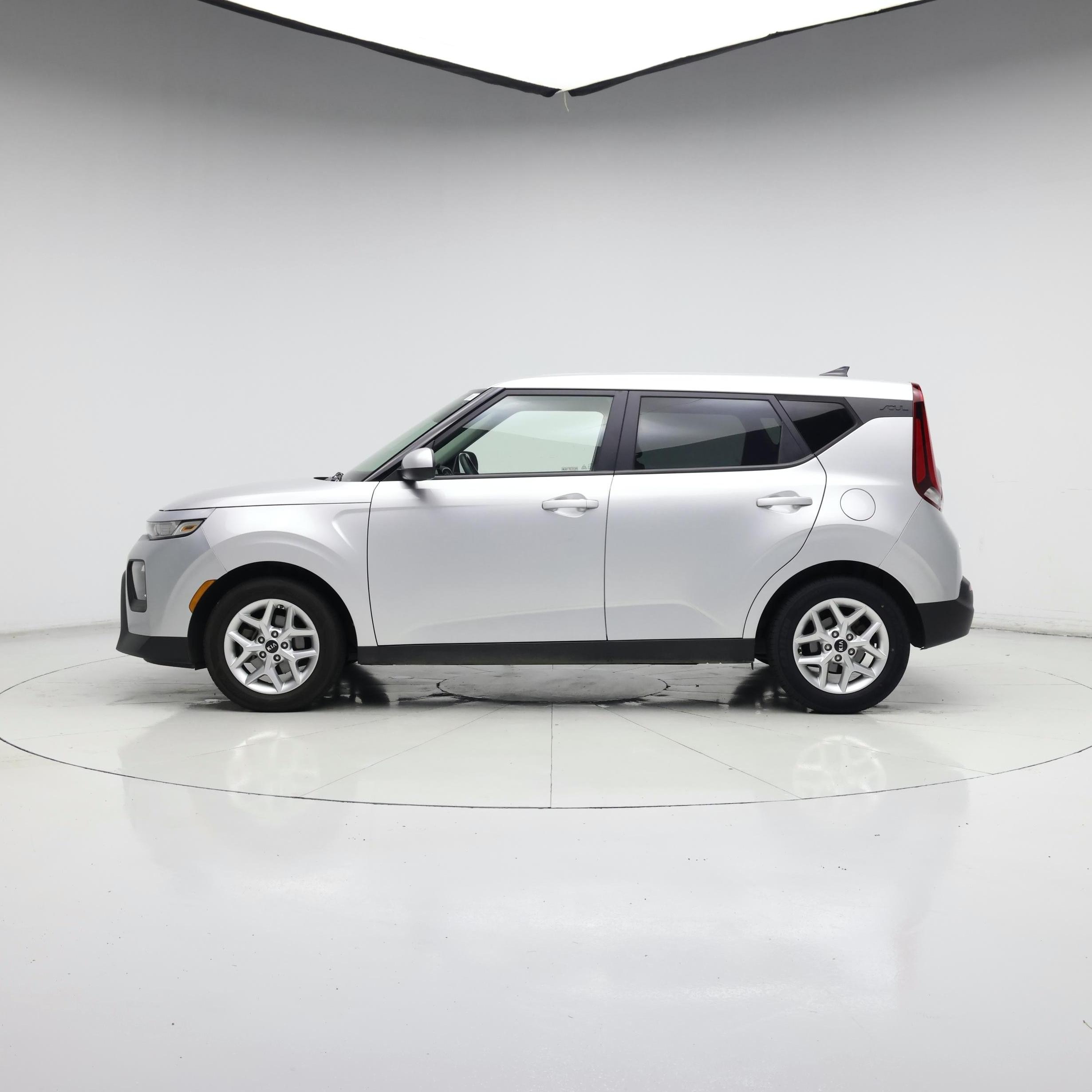 Thumbnail: 2020 Kia Soul - 3