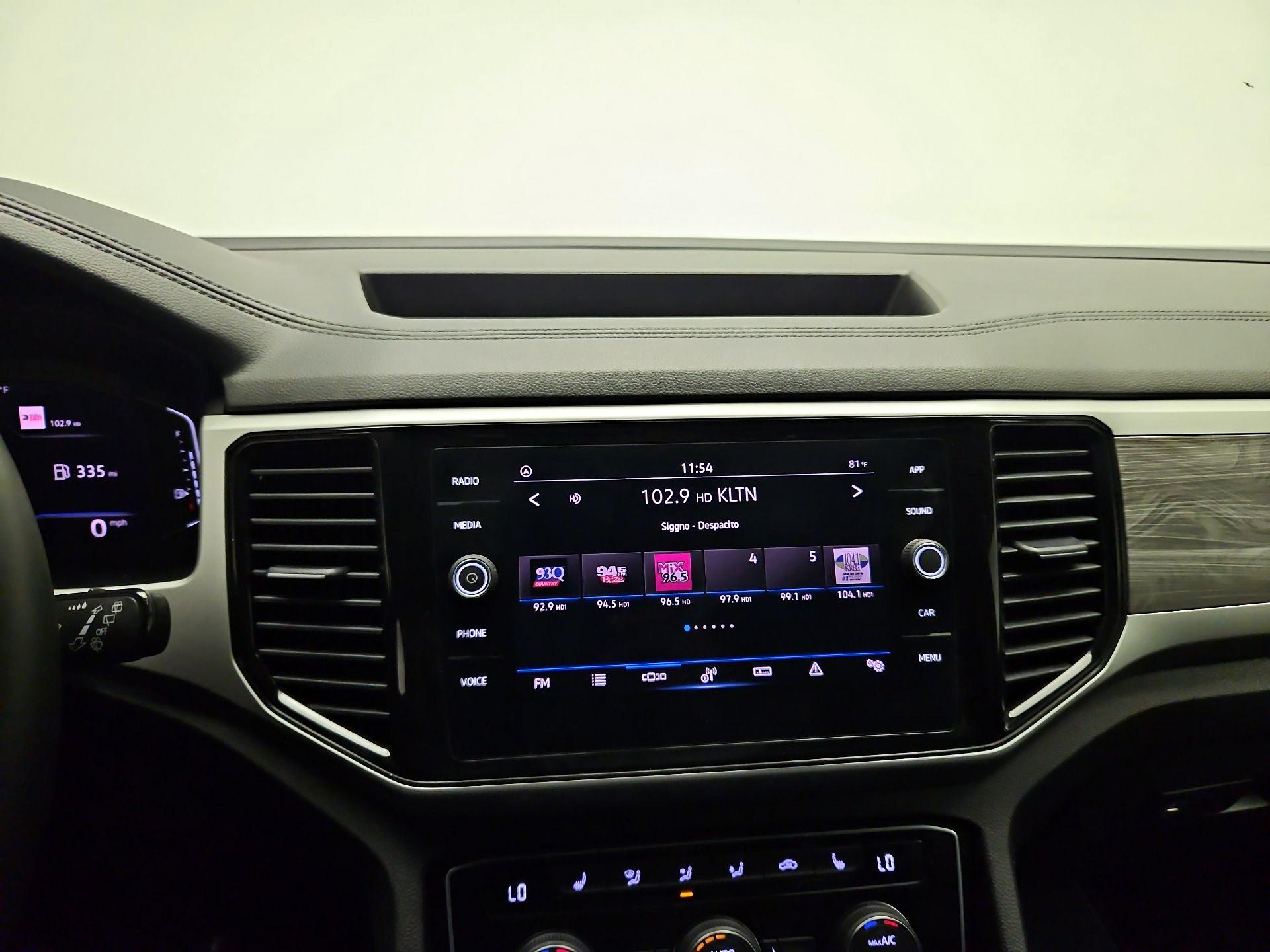 Thumbnail: 2022 Volkswagen Atlas - 14