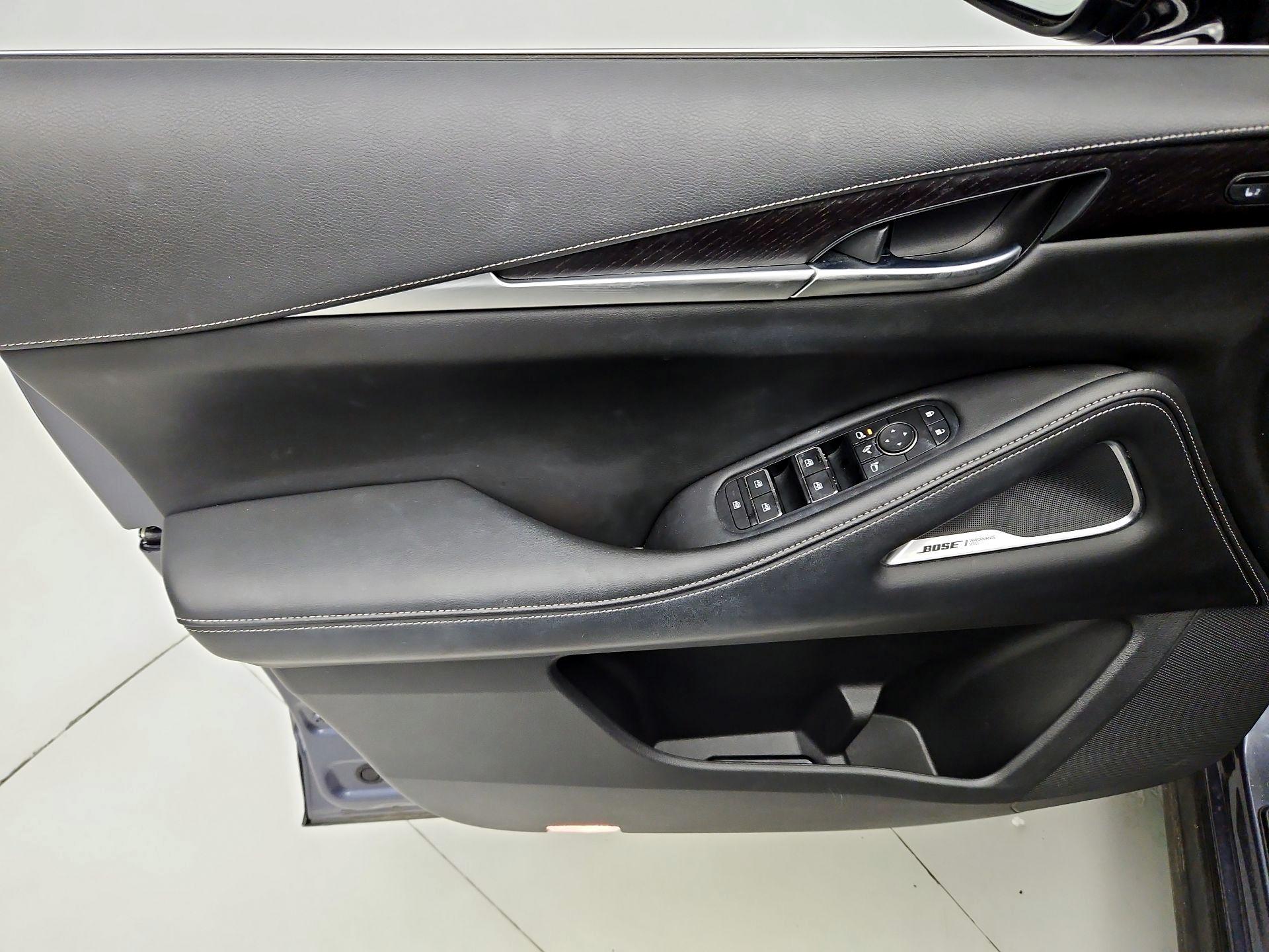 Thumbnail: 2023 INFINITI QX60 - 12