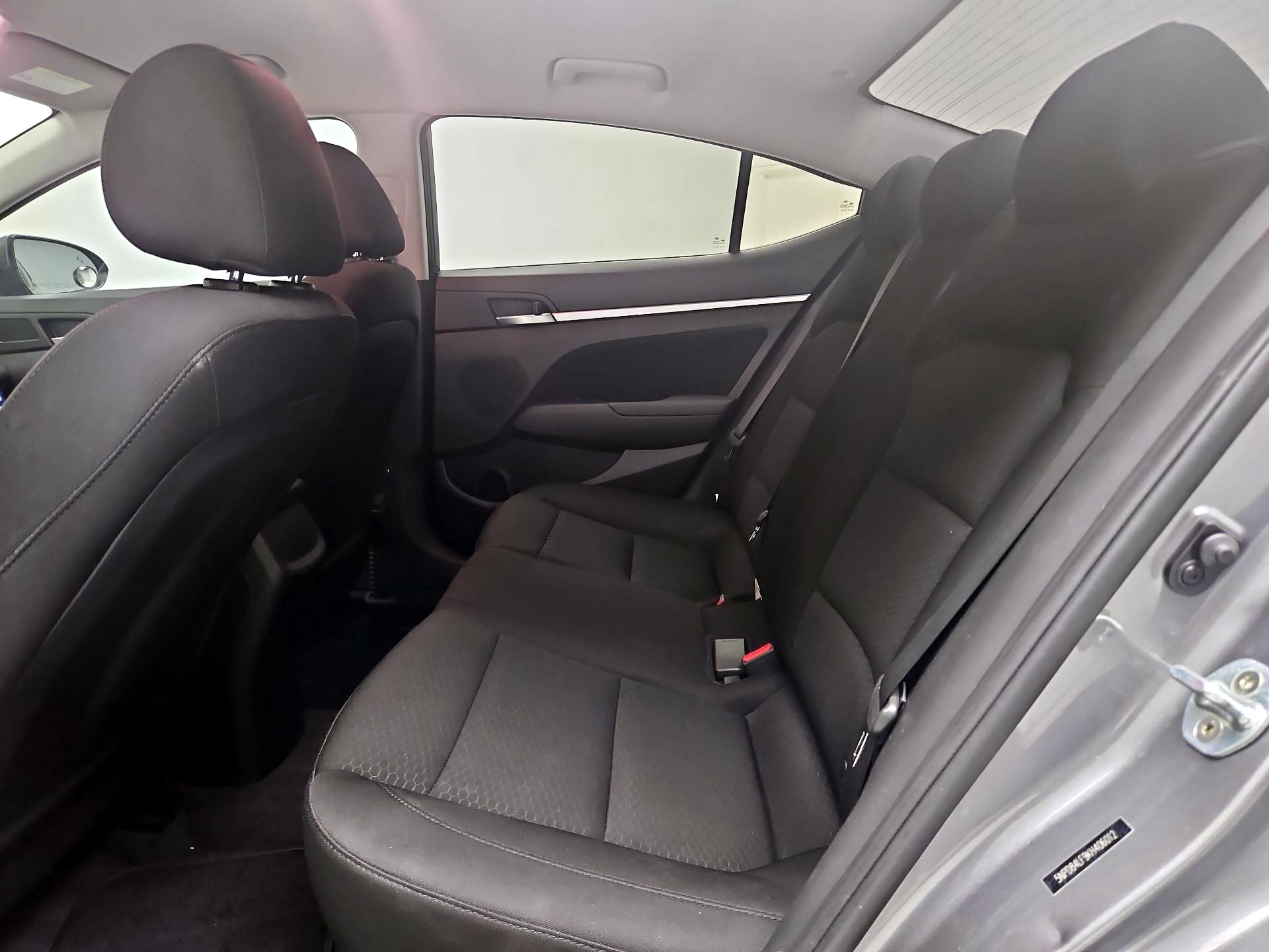 Thumbnail: 2019 Hyundai Elantra - 19