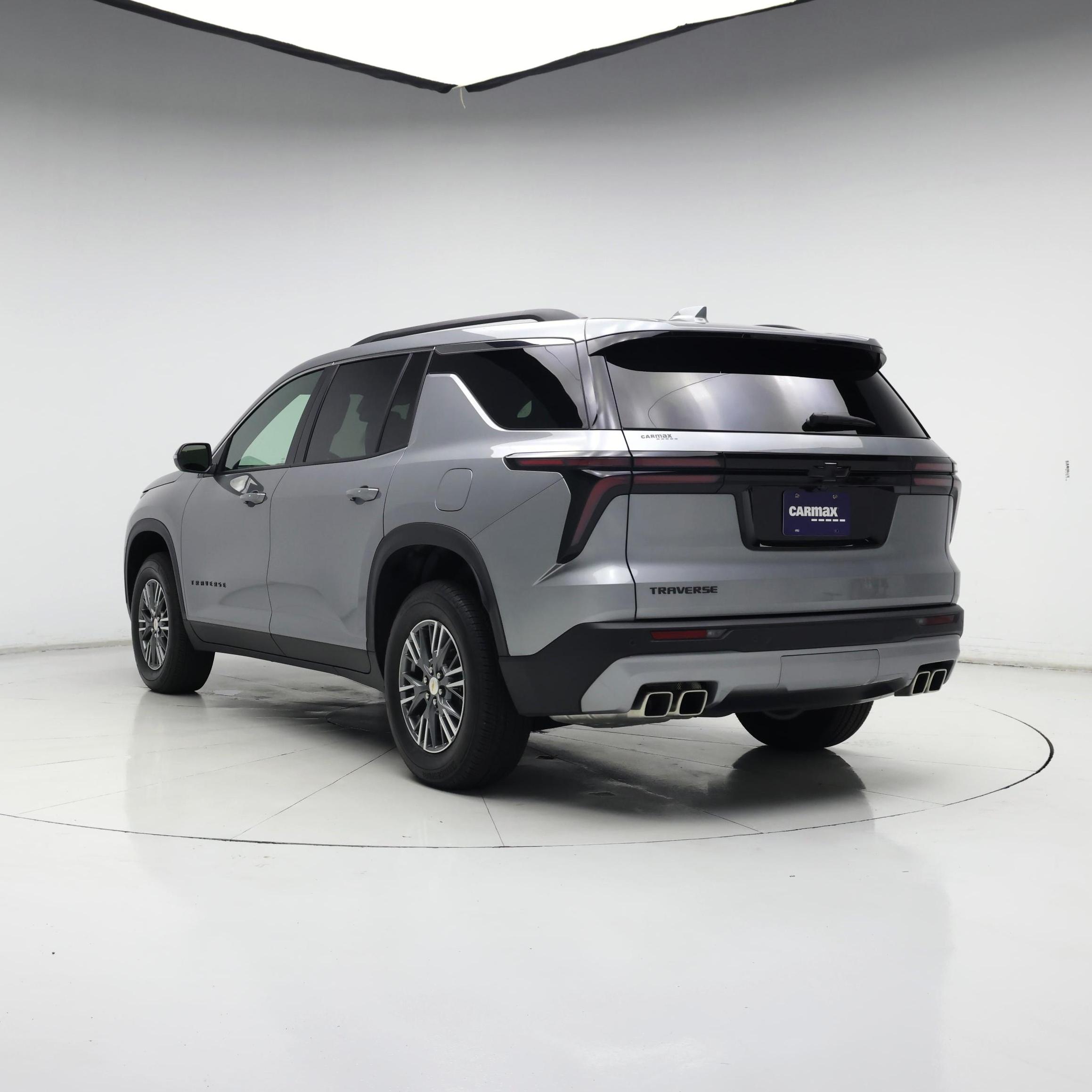 Thumbnail: 2025 Chevrolet Traverse - 2