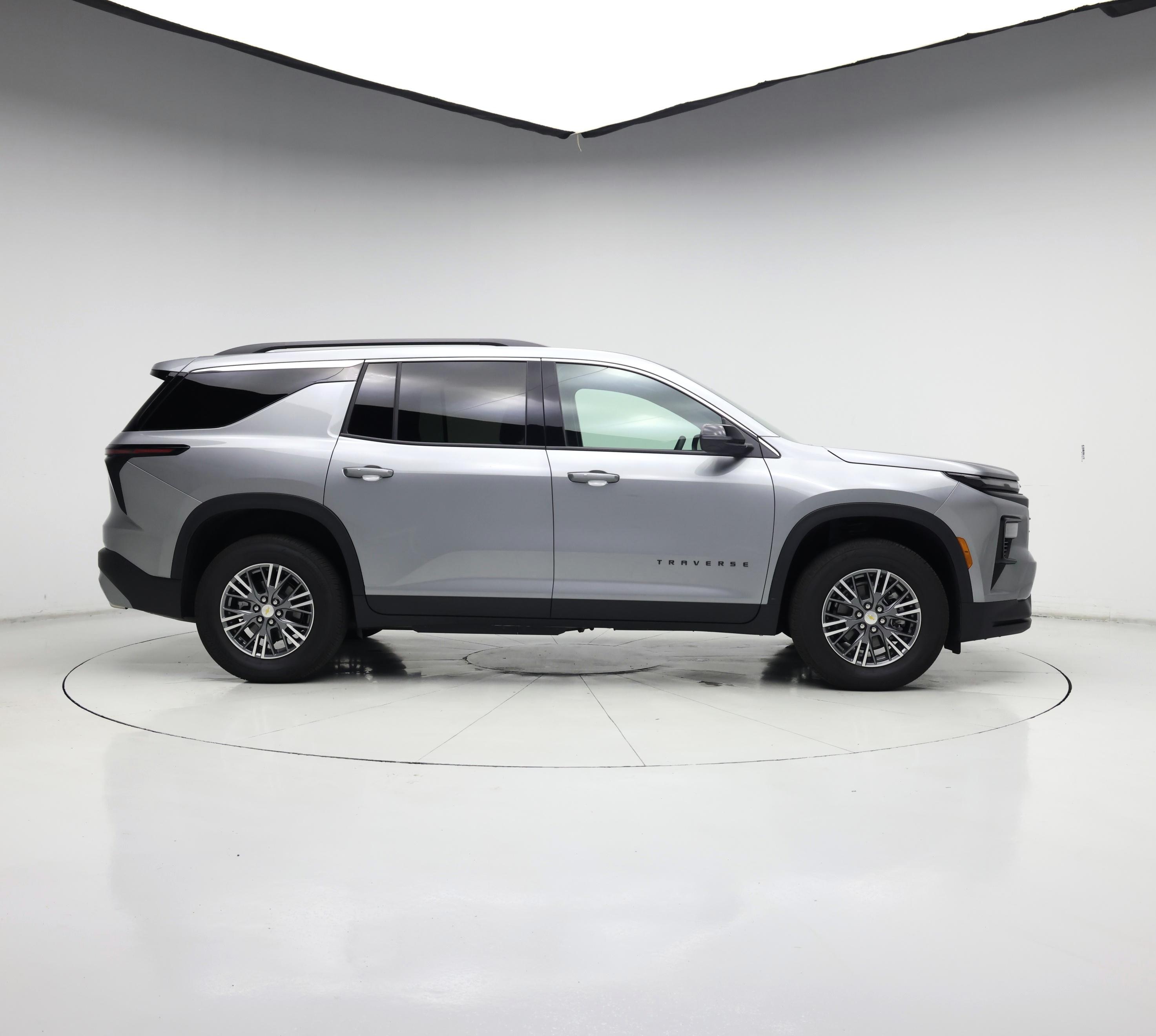 Thumbnail: 2025 Chevrolet Traverse - 7