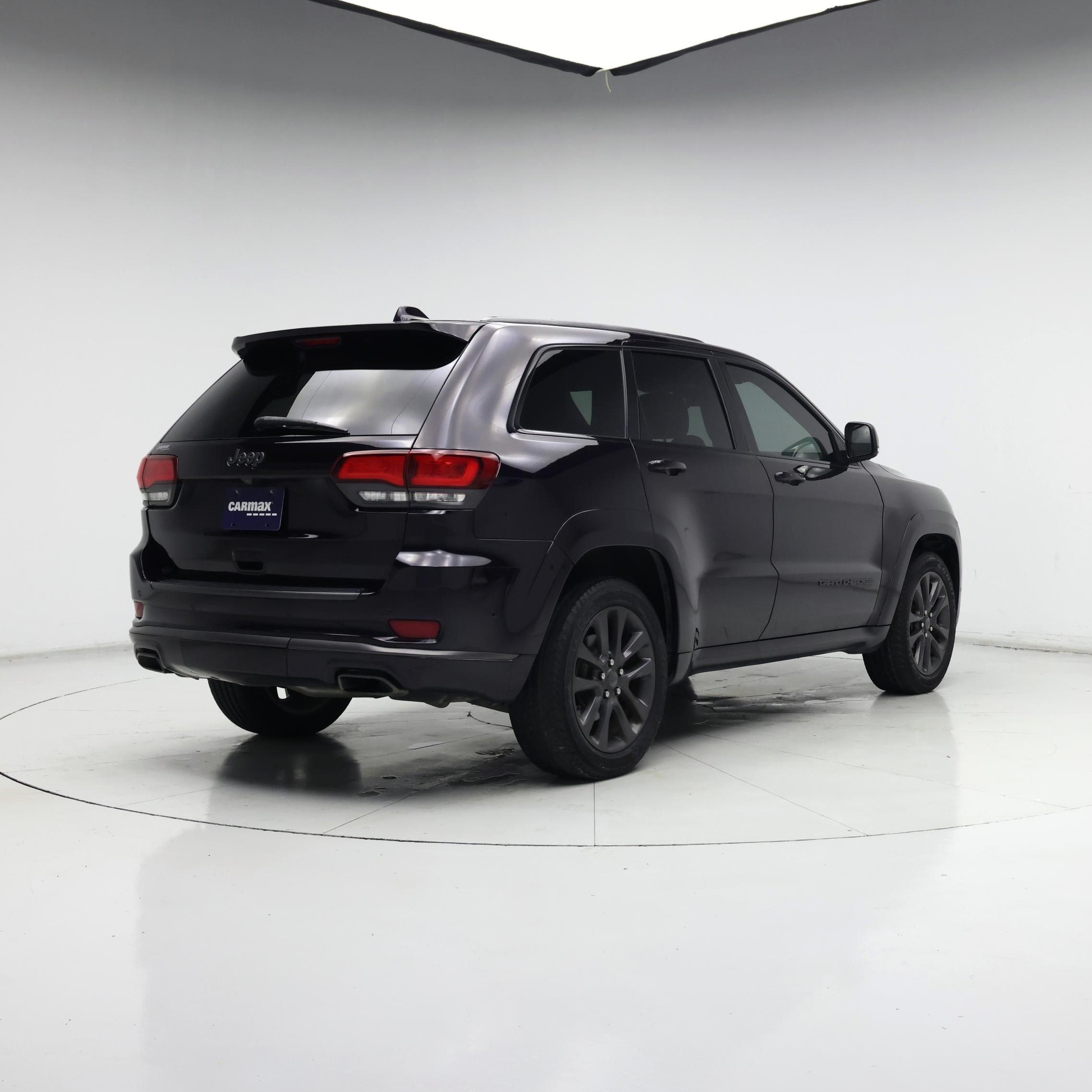 Thumbnail: 2018 Jeep Grand Cherokee - 8