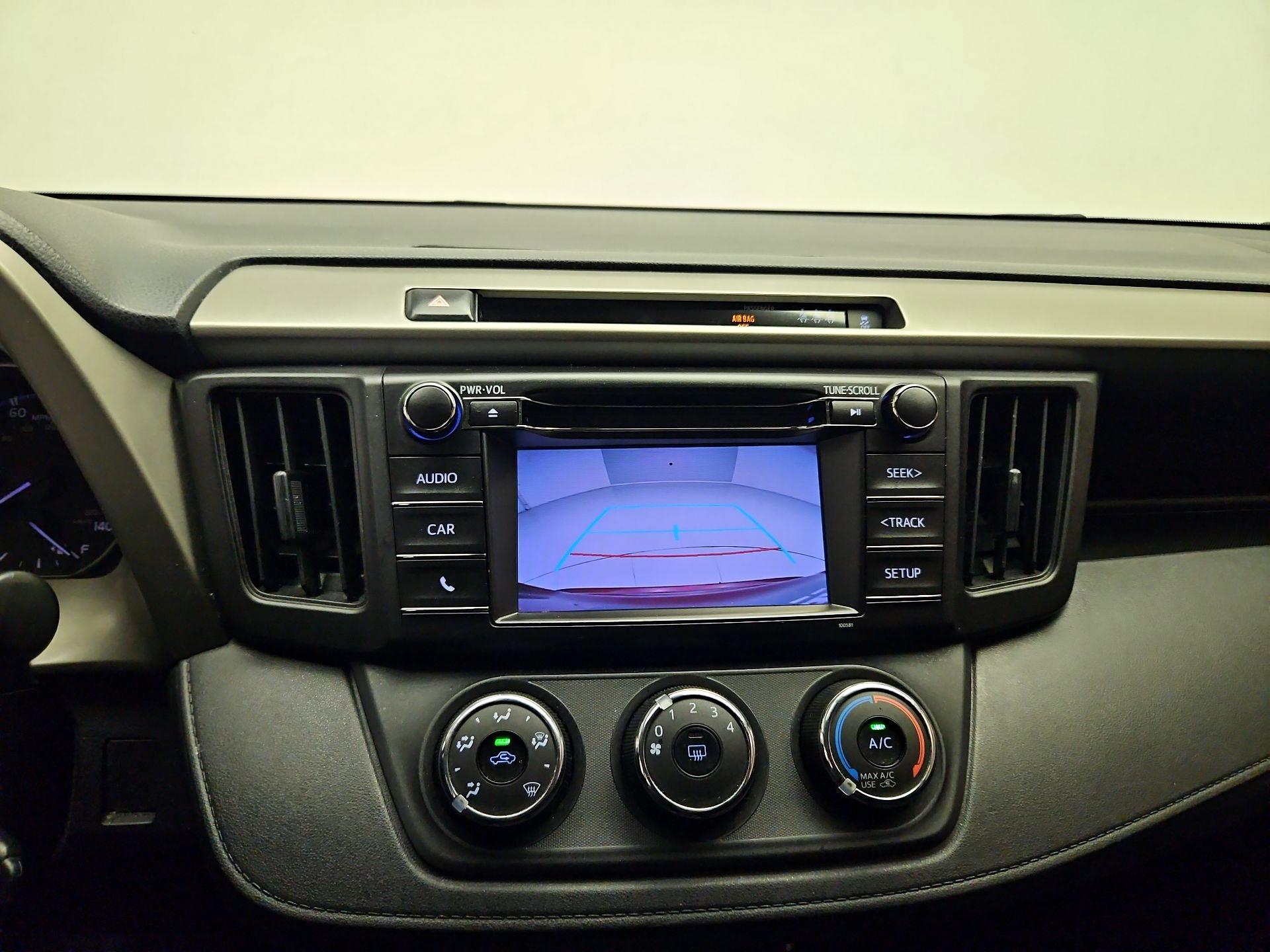 Thumbnail: 2018 Toyota RAV4 - 13