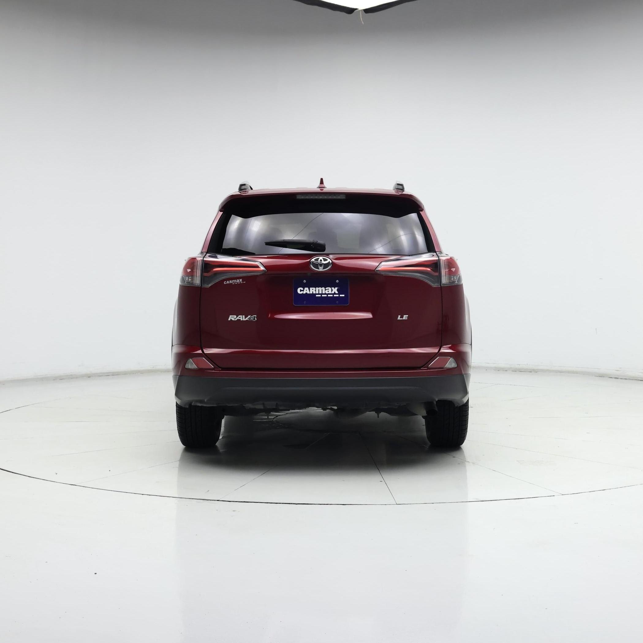 Thumbnail: 2018 Toyota RAV4 - 6