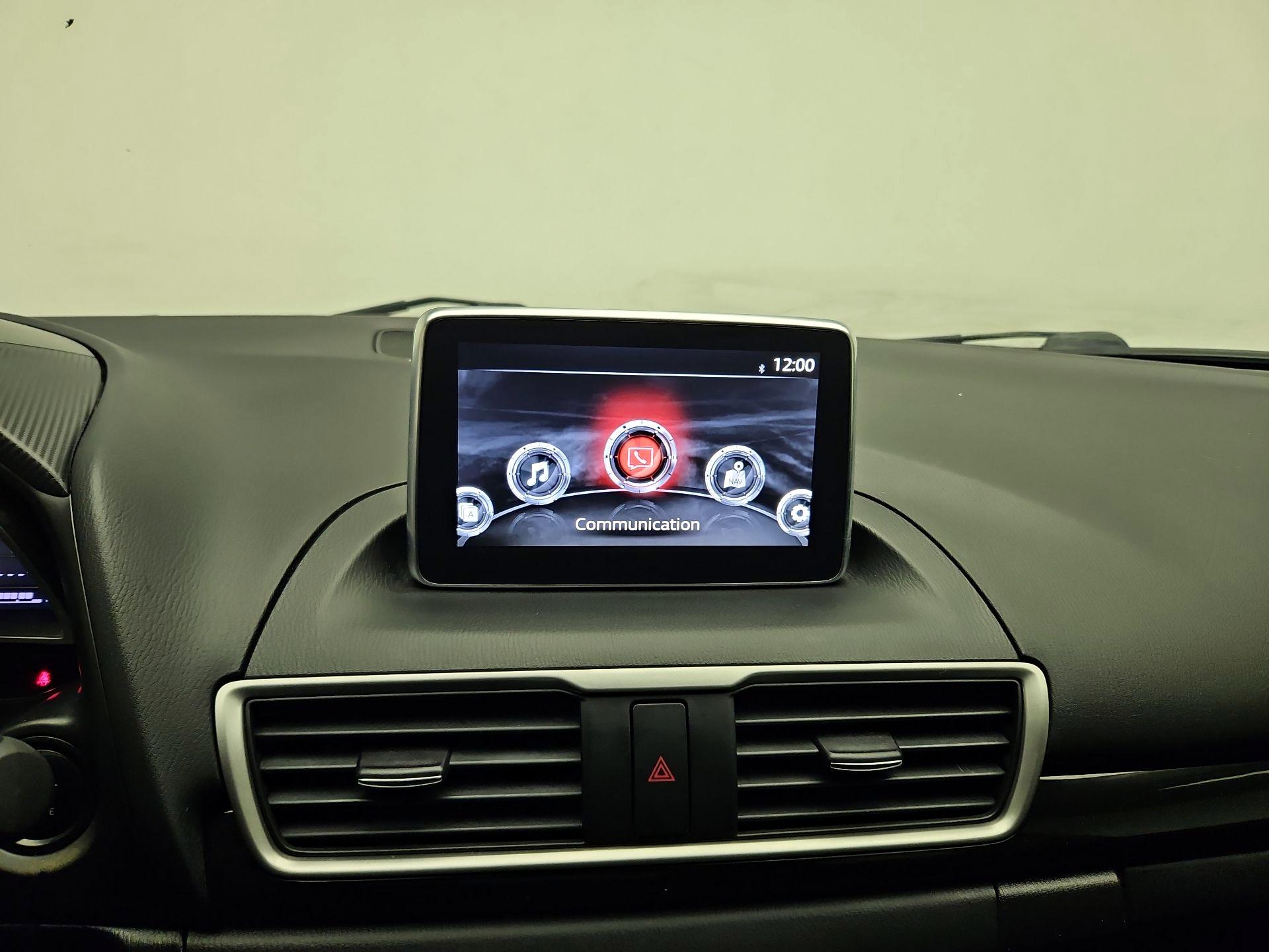 Thumbnail: 2016 Mazda Mazda3 - 14