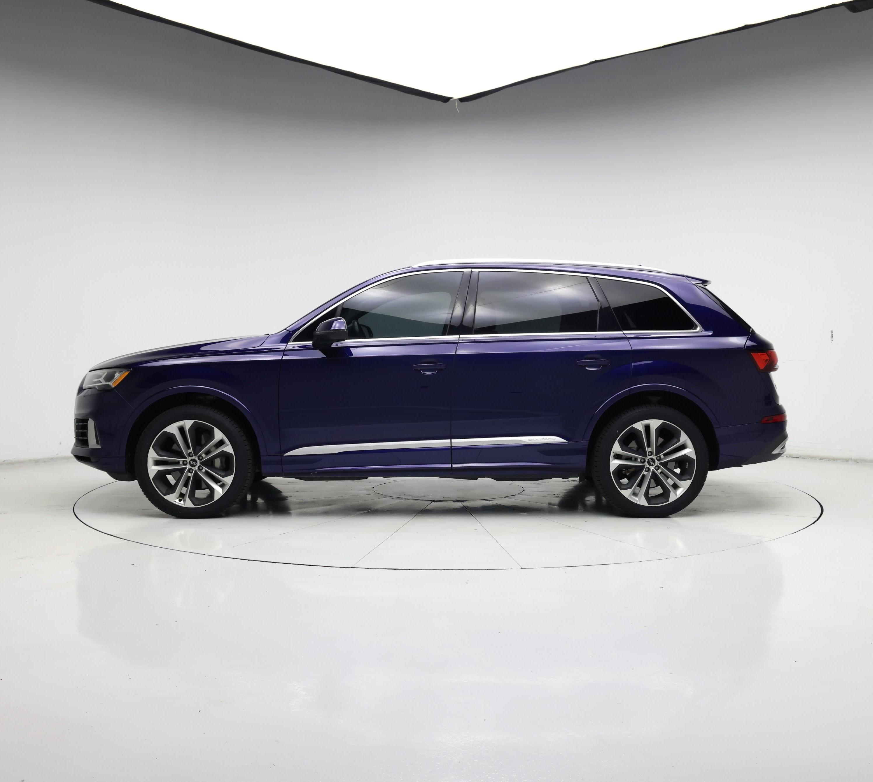 Thumbnail: 2021 Audi Q7 - 3