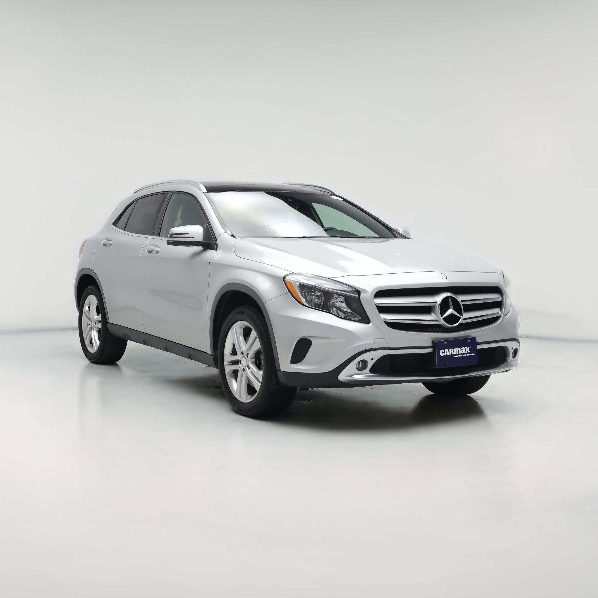 Thumbnail: 2017 Mercedes-Benz GLA - 1