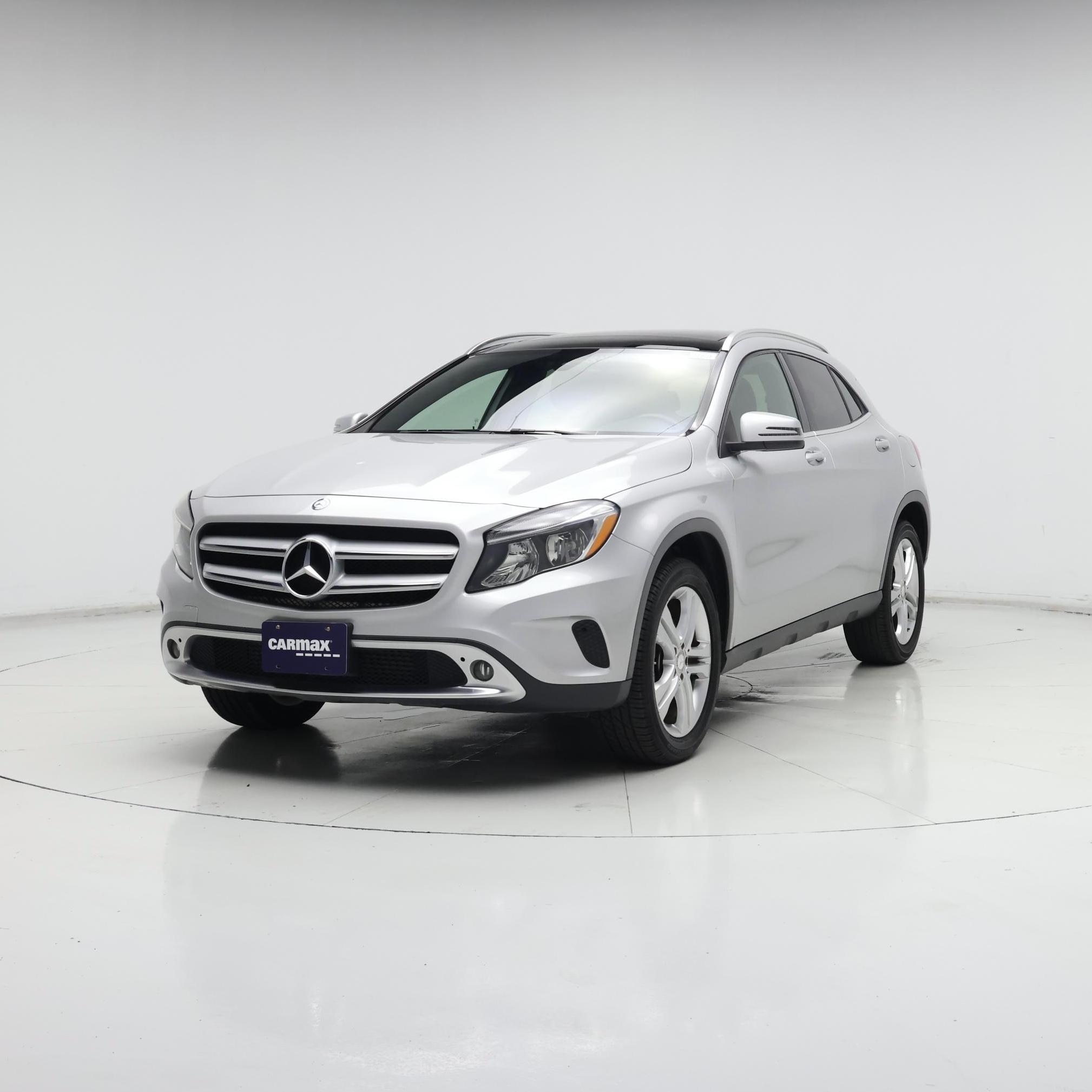 Thumbnail: 2017 Mercedes-Benz GLA - 4